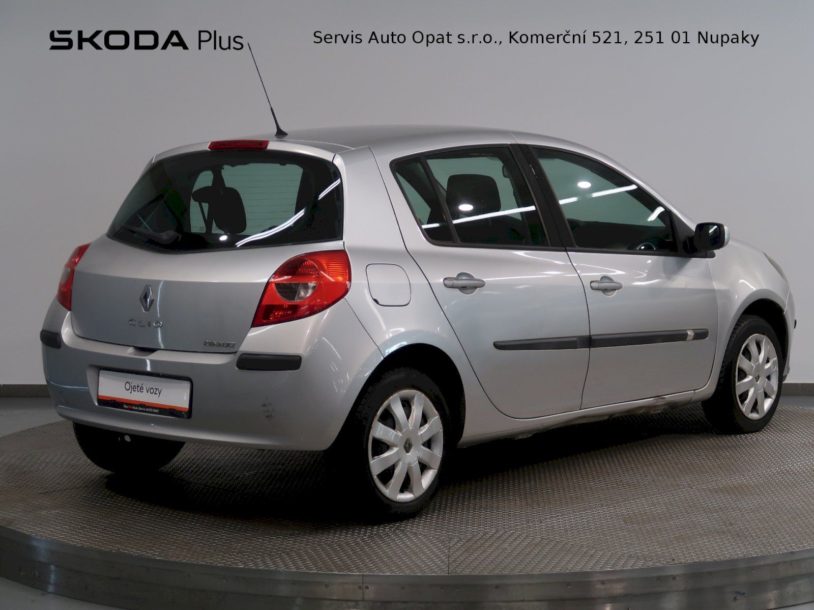 Renault Clio, 1.2 i 16V 55kW STK 2028 - fotka 2