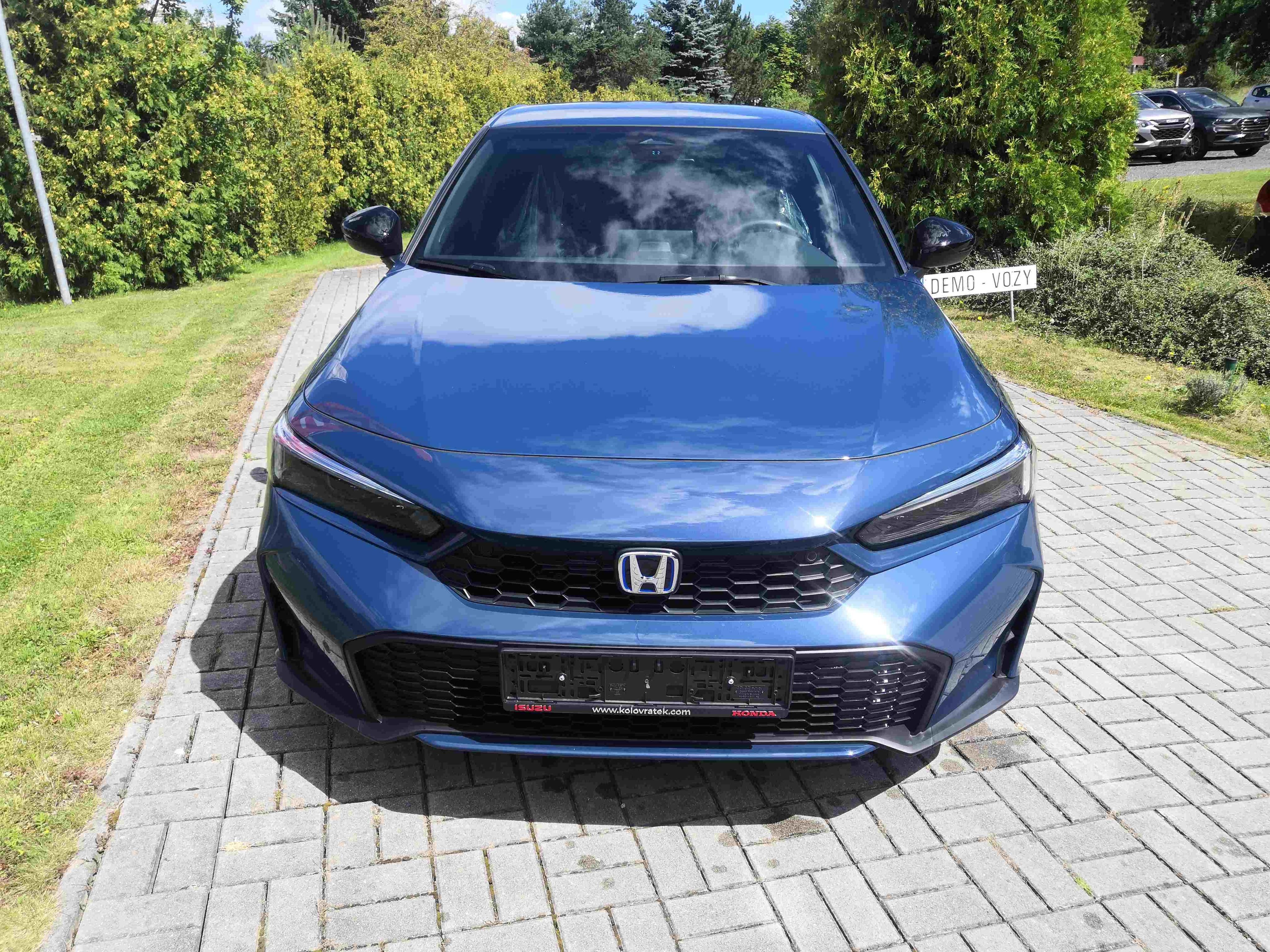 Honda Civic, 2.0 e:HEV Sport - fotka 2