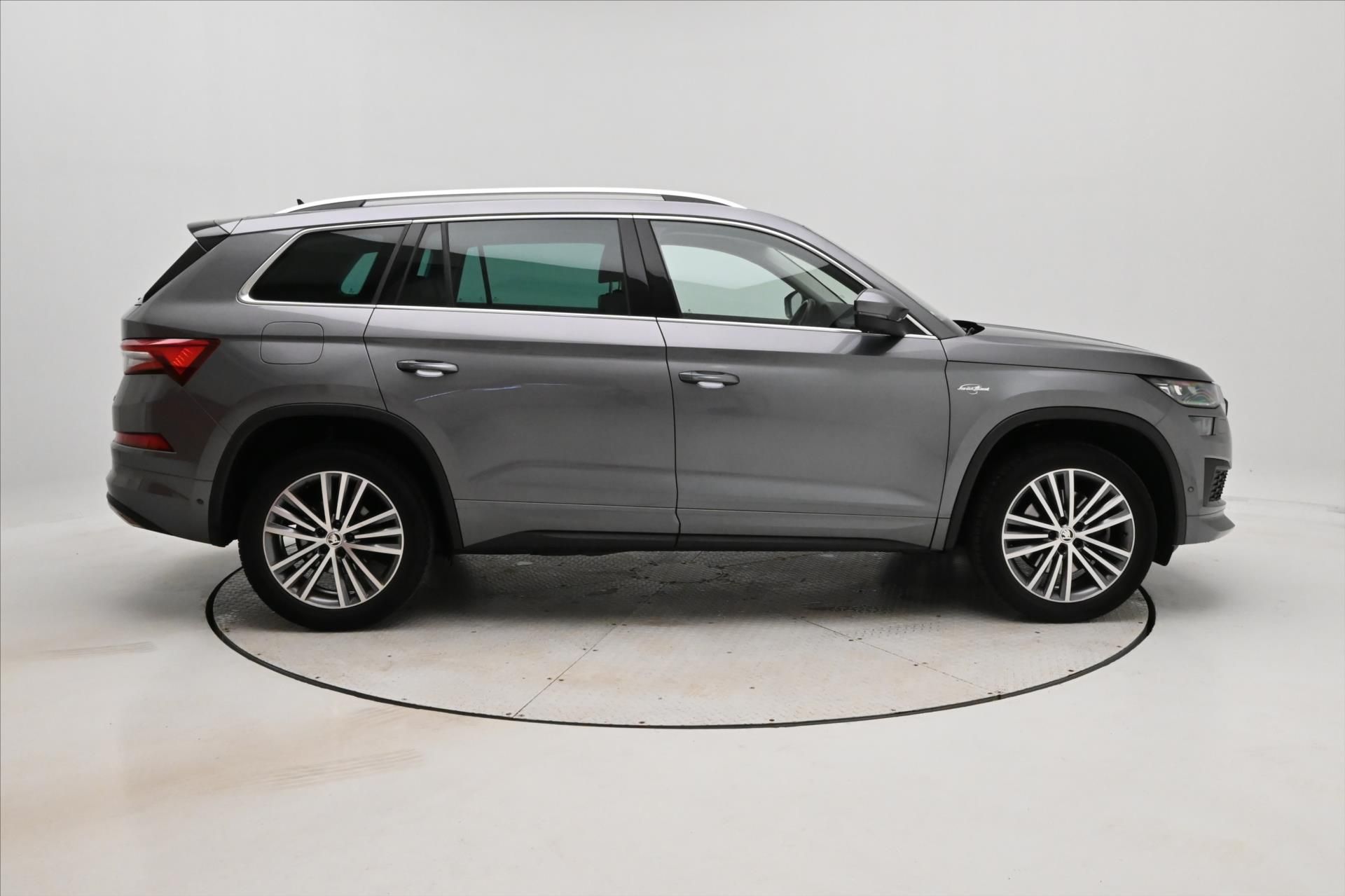 Škoda Kodiaq, 2,0 TDI 147 kW DSG 4x4 L&K Zár - fotka 4