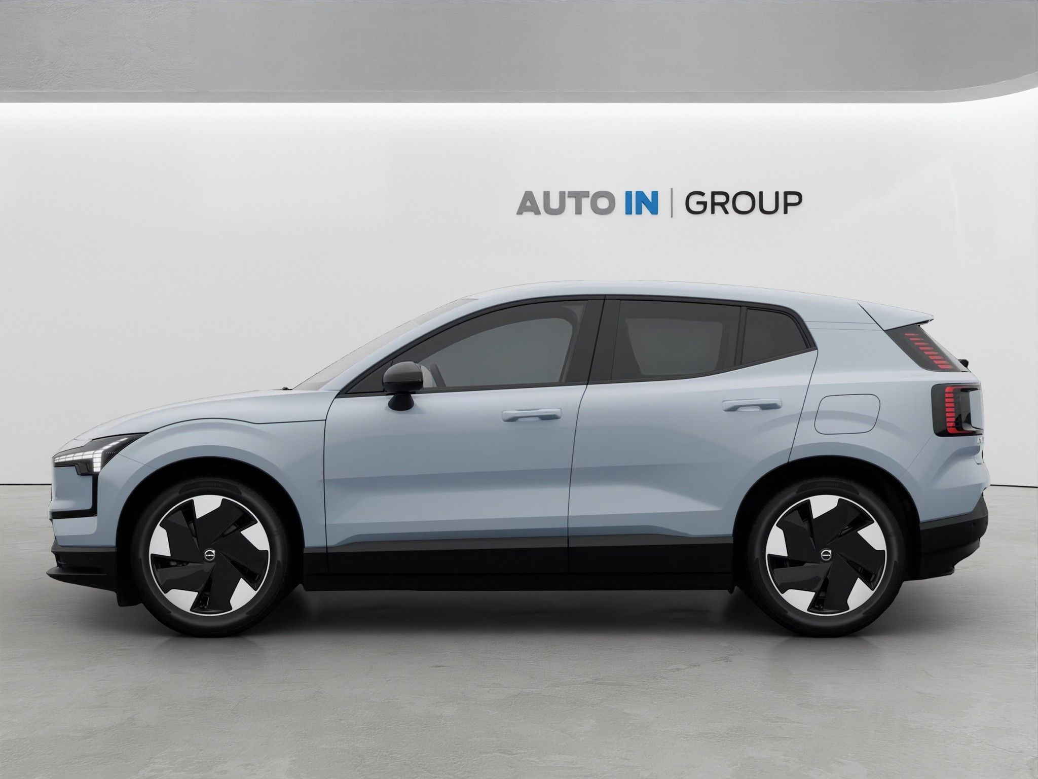 Volvo EX30, PLUS P5 LONG RANGE, 200 kW - fotka 3