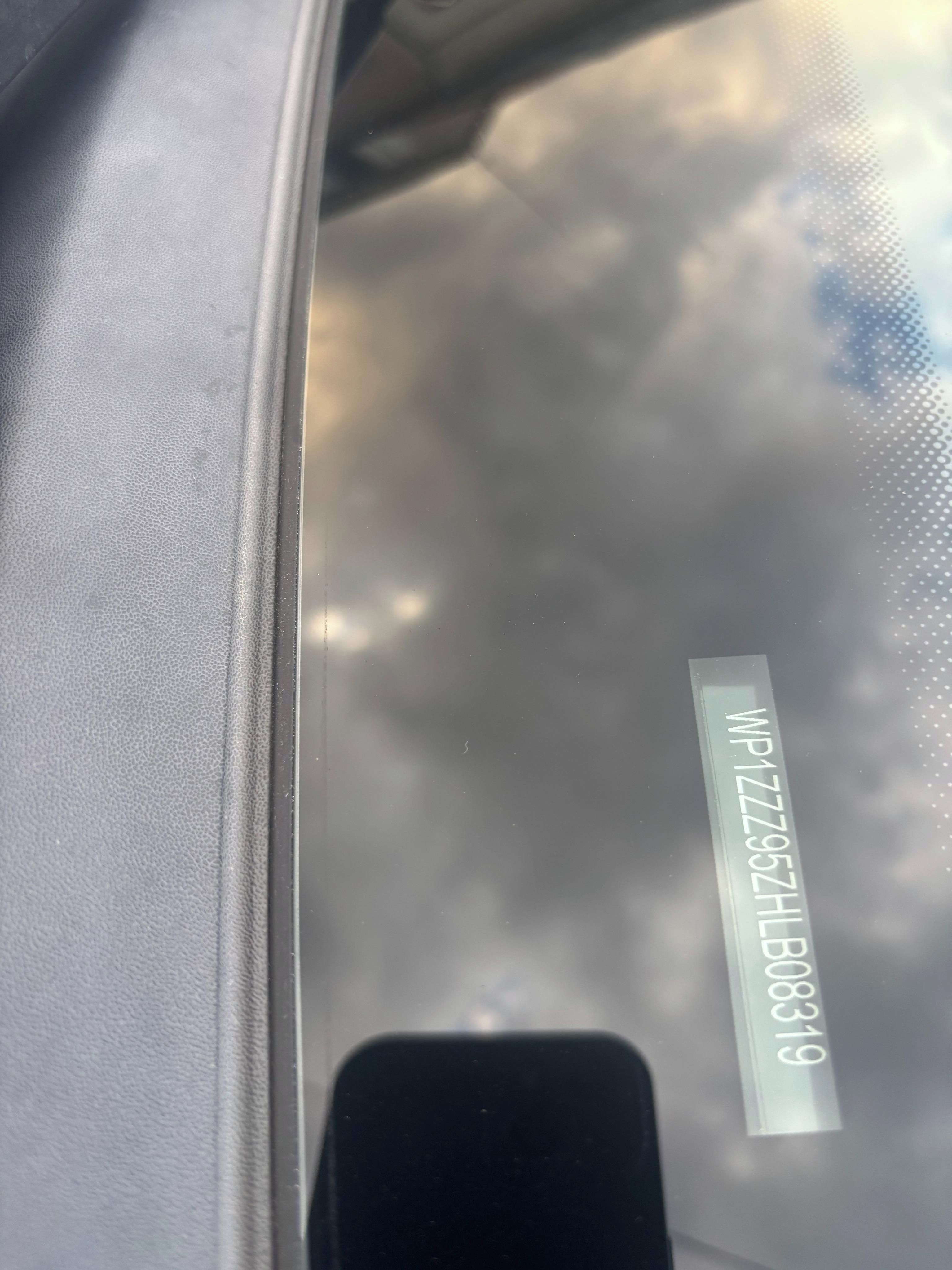 Porsche Macan, 2.0 TSI, Servisováno - fotka 3