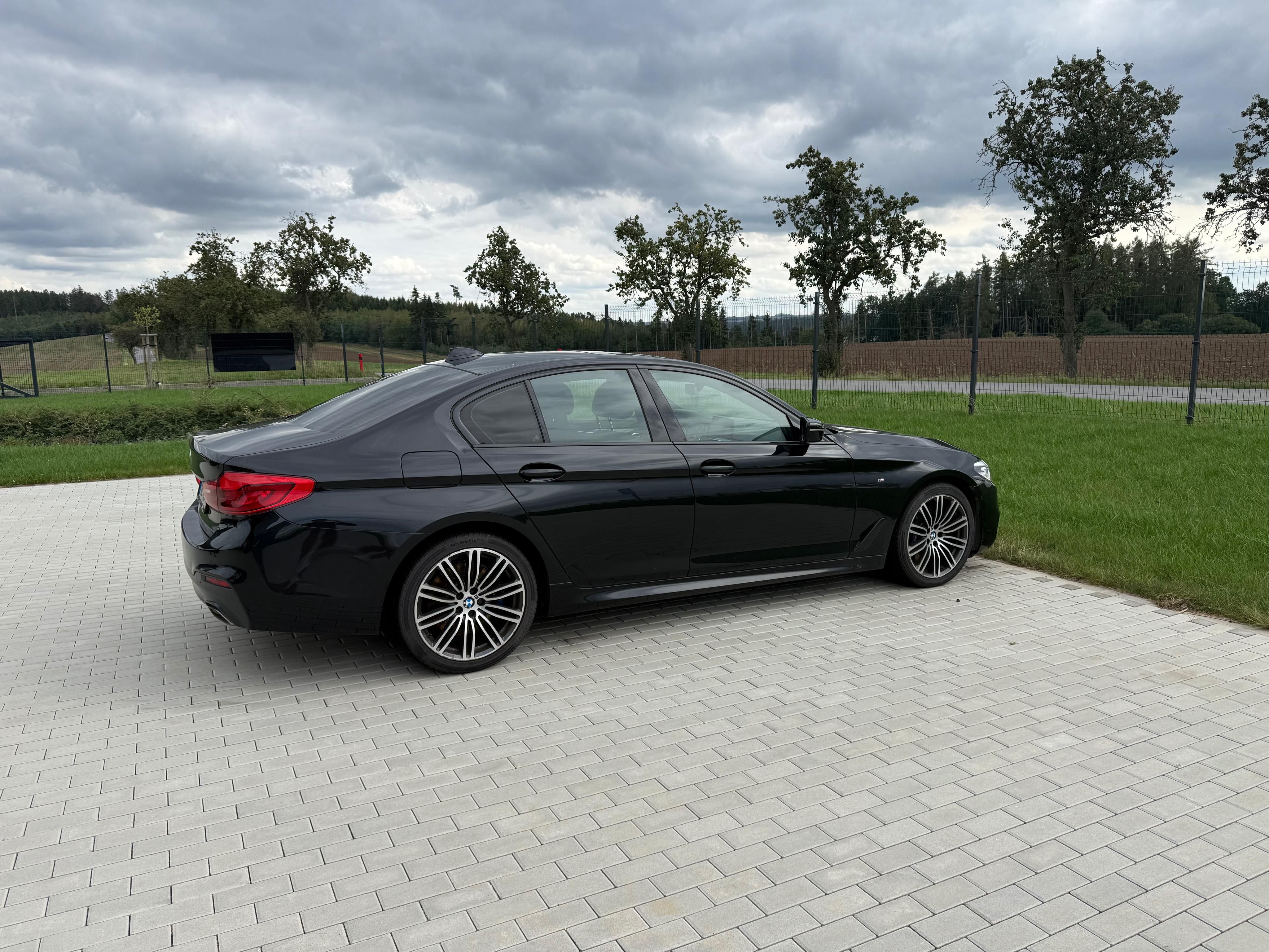 BMW Řada 5, BMW 540i, xDrive, Původ ČR - fotka 5