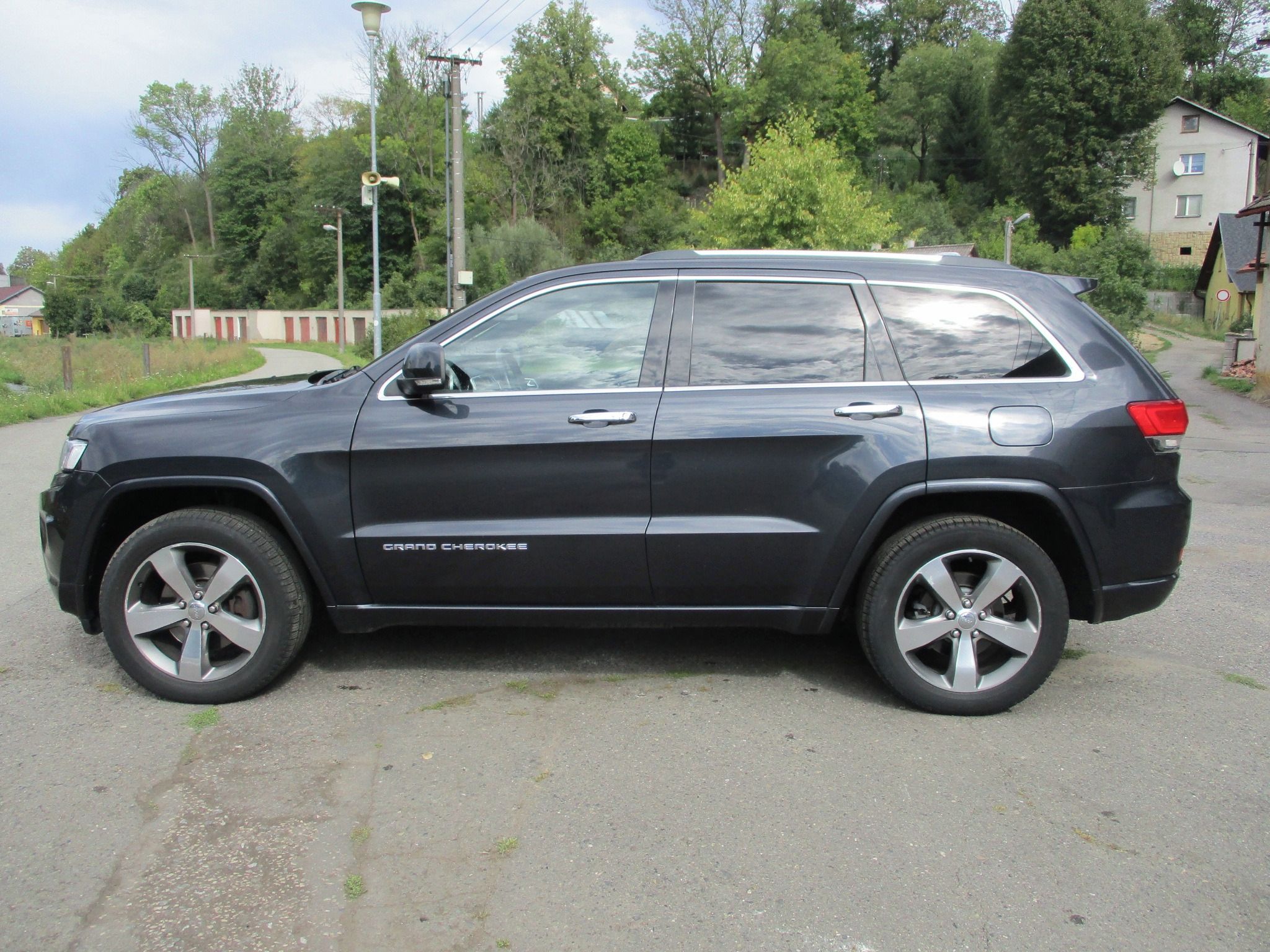 Jeep Grand Cherokee, 3.0 CRDi - 1 majitel, nové STK - fotka 2