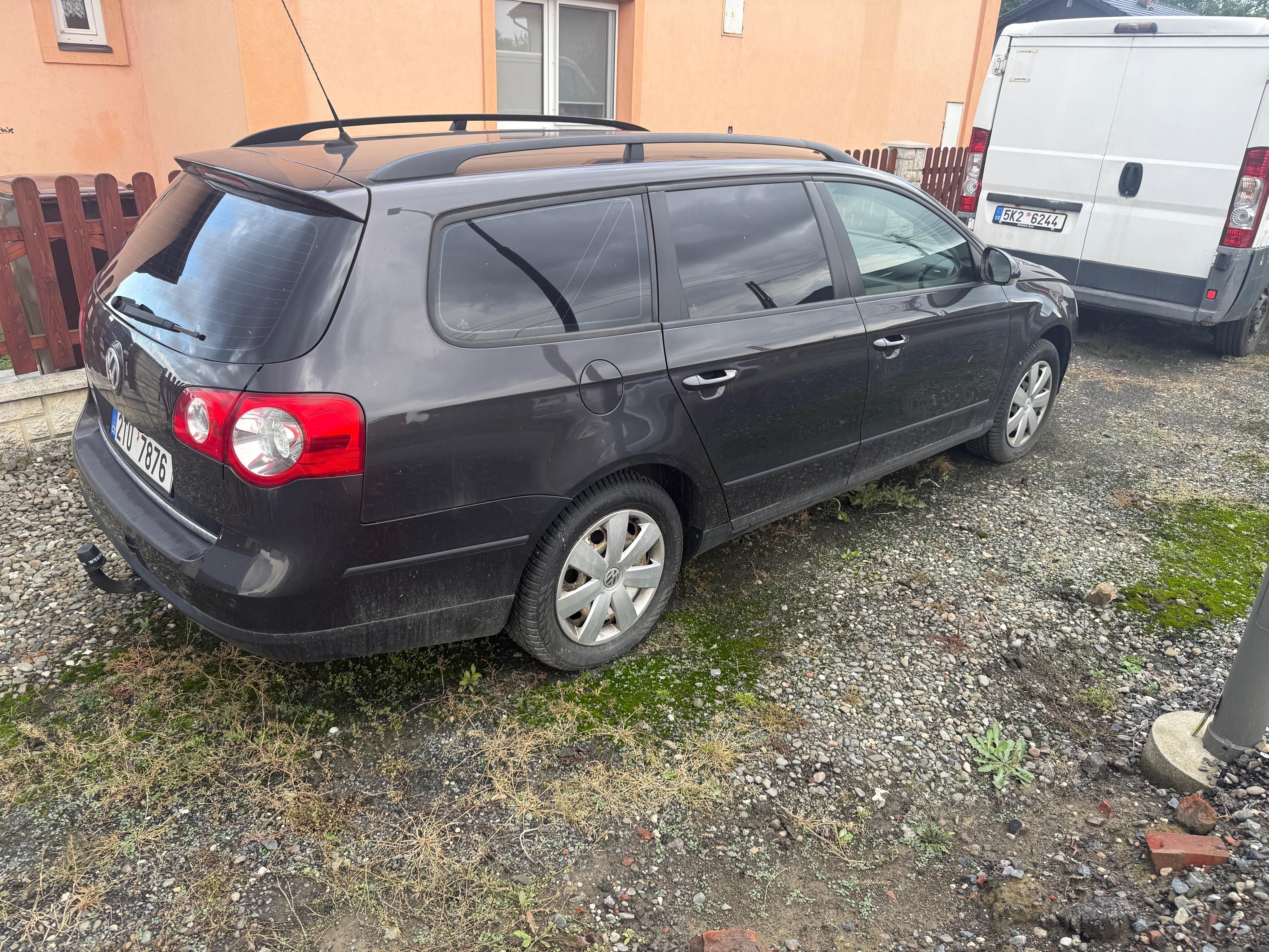 Volkswagen Passat Variant, Motor ko 2.0 103kw - fotka 3