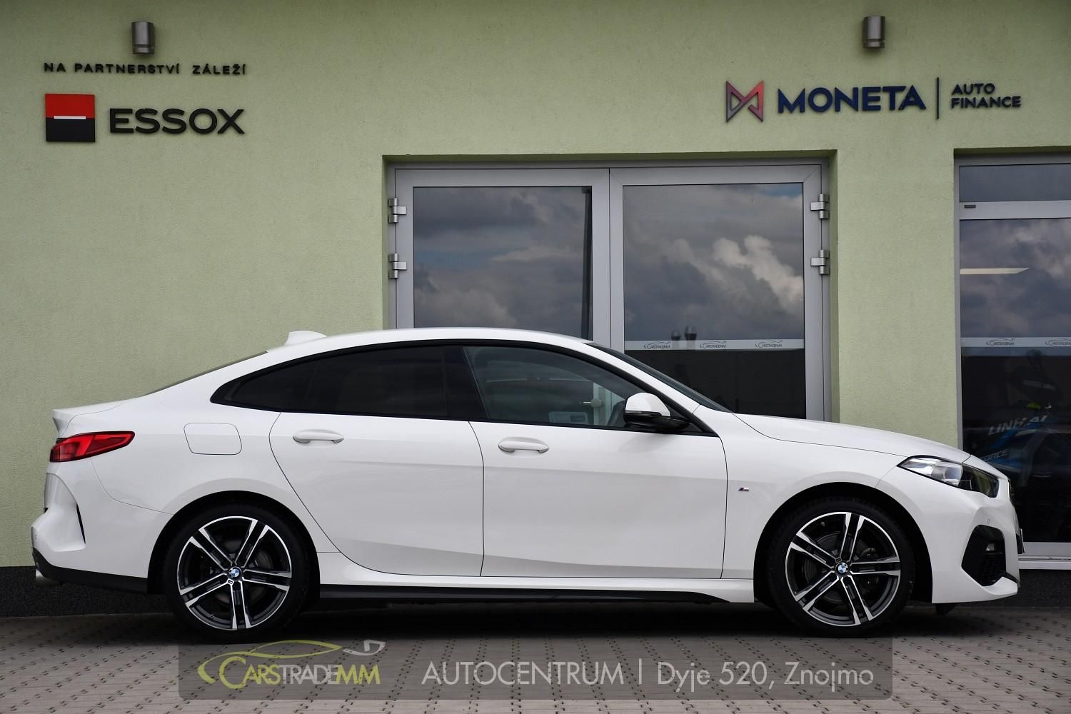 BMW Řada 2, 218d M-SPORT 1M ČR TAŽNÉ - fotka 6