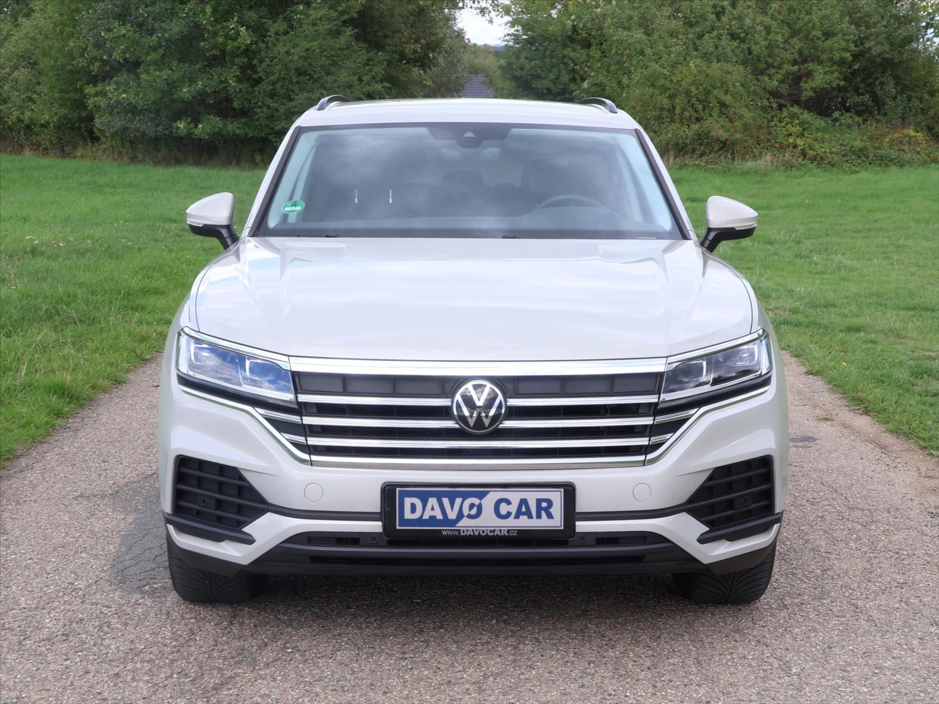 Volkswagen Touareg, 3,0 TDI 170kW Limited Tiptroni - fotka 2