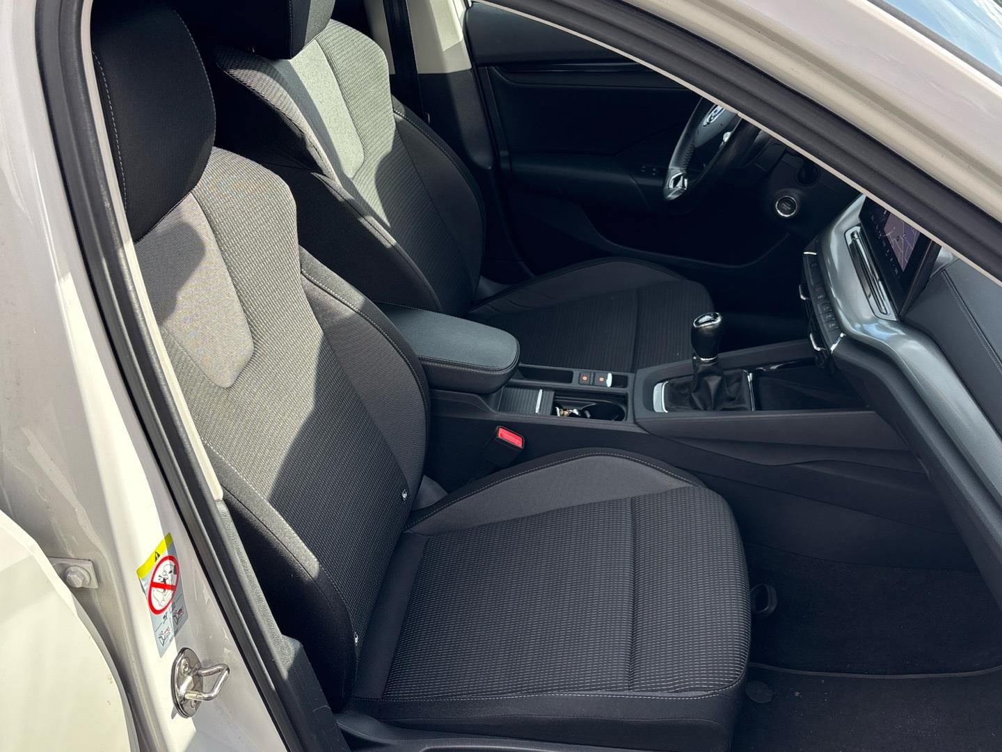 Škoda Octavia, 2.0 TDI / 85 kW Ambition - fotka 6