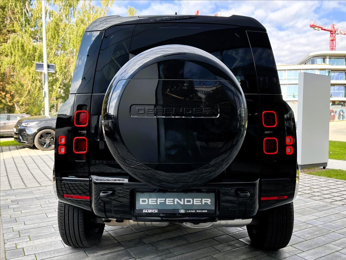 Land Rover Defender, 110 D250 X-DYNAMIC SE - fotka 5