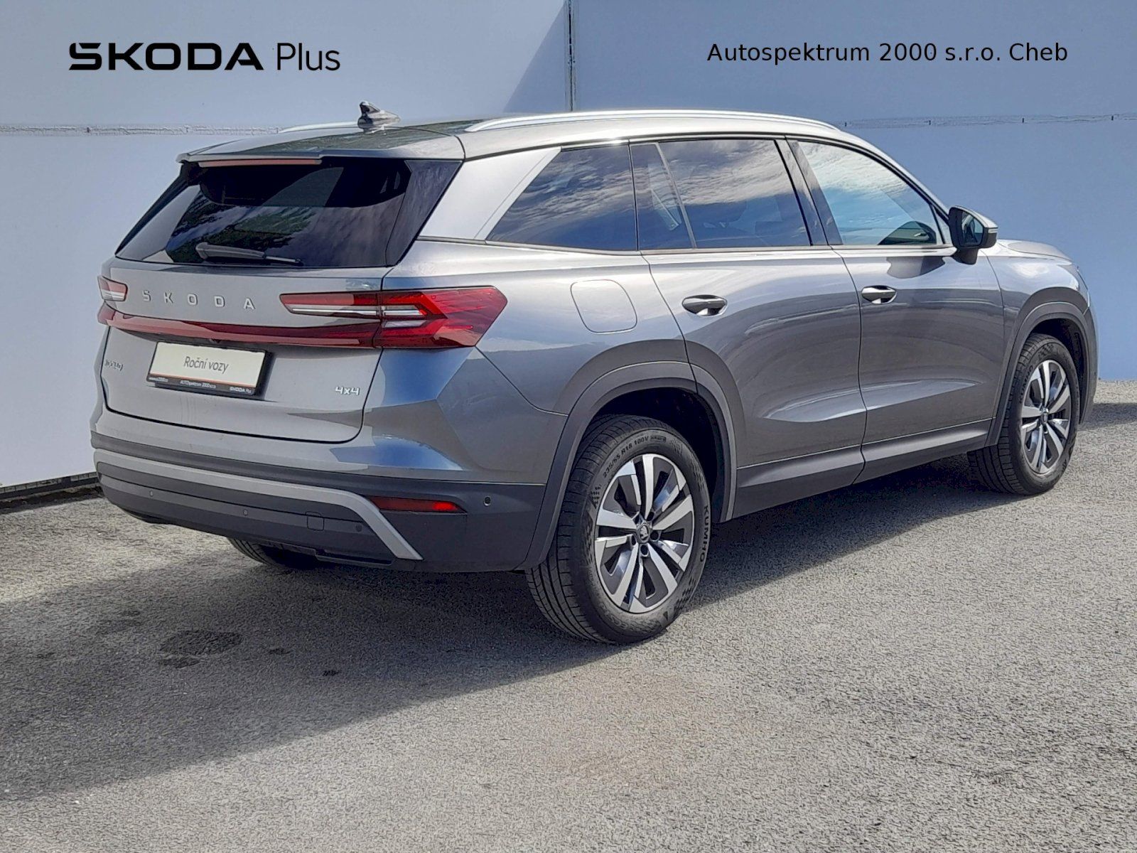 Škoda Kodiaq, Exclusive Selection 2.0TDI 142 - fotka 2