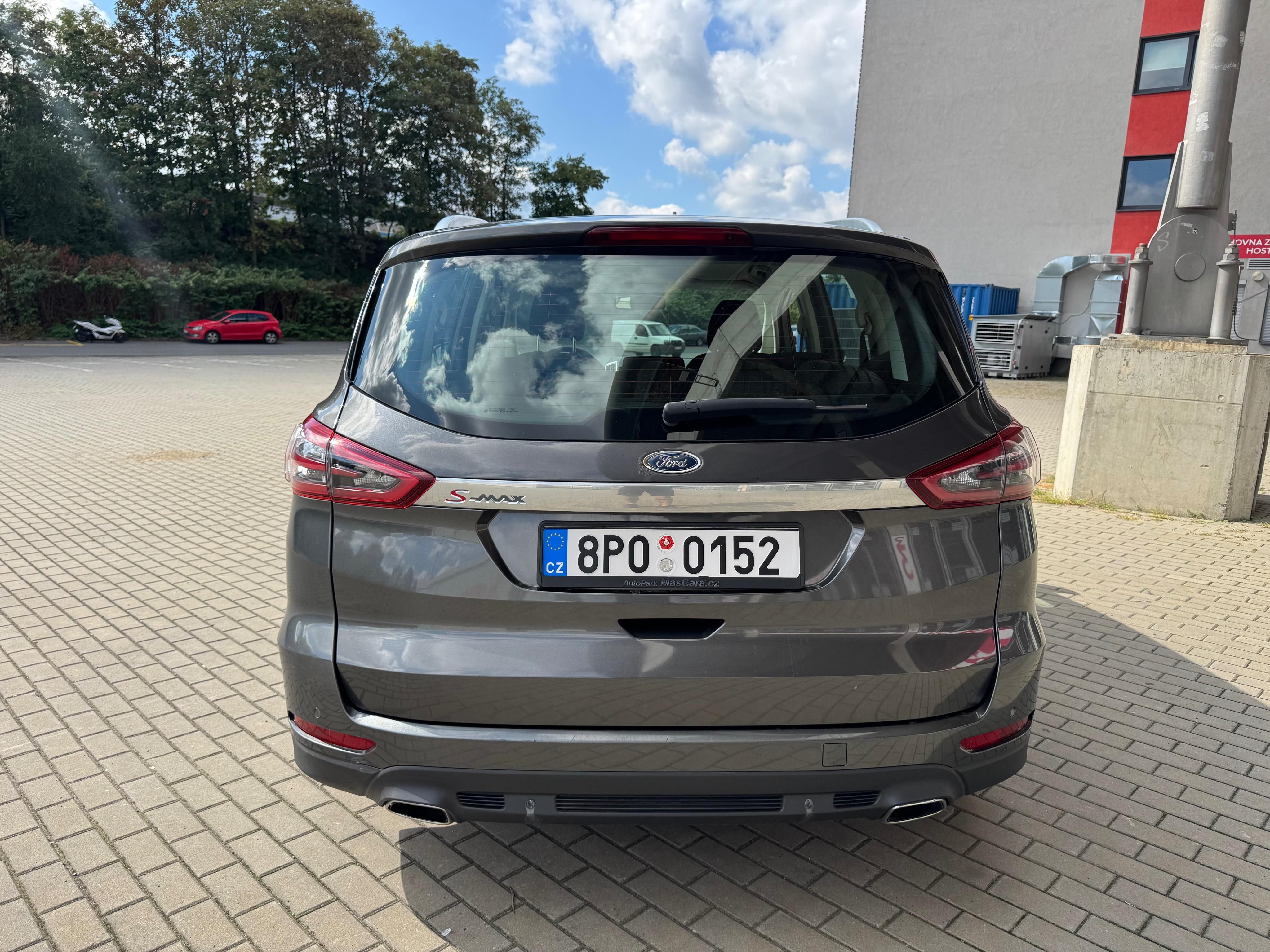 Ford S-MAX, 2.0TDCi, 132kw Automat - fotka 4