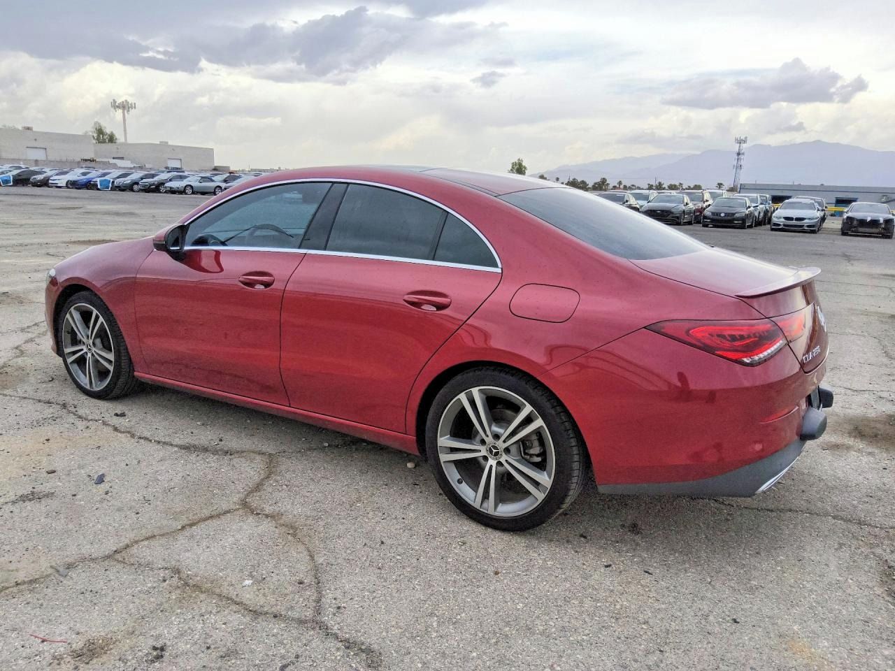 Mercedes-Benz CLA, Auto na cestě - fotka 3