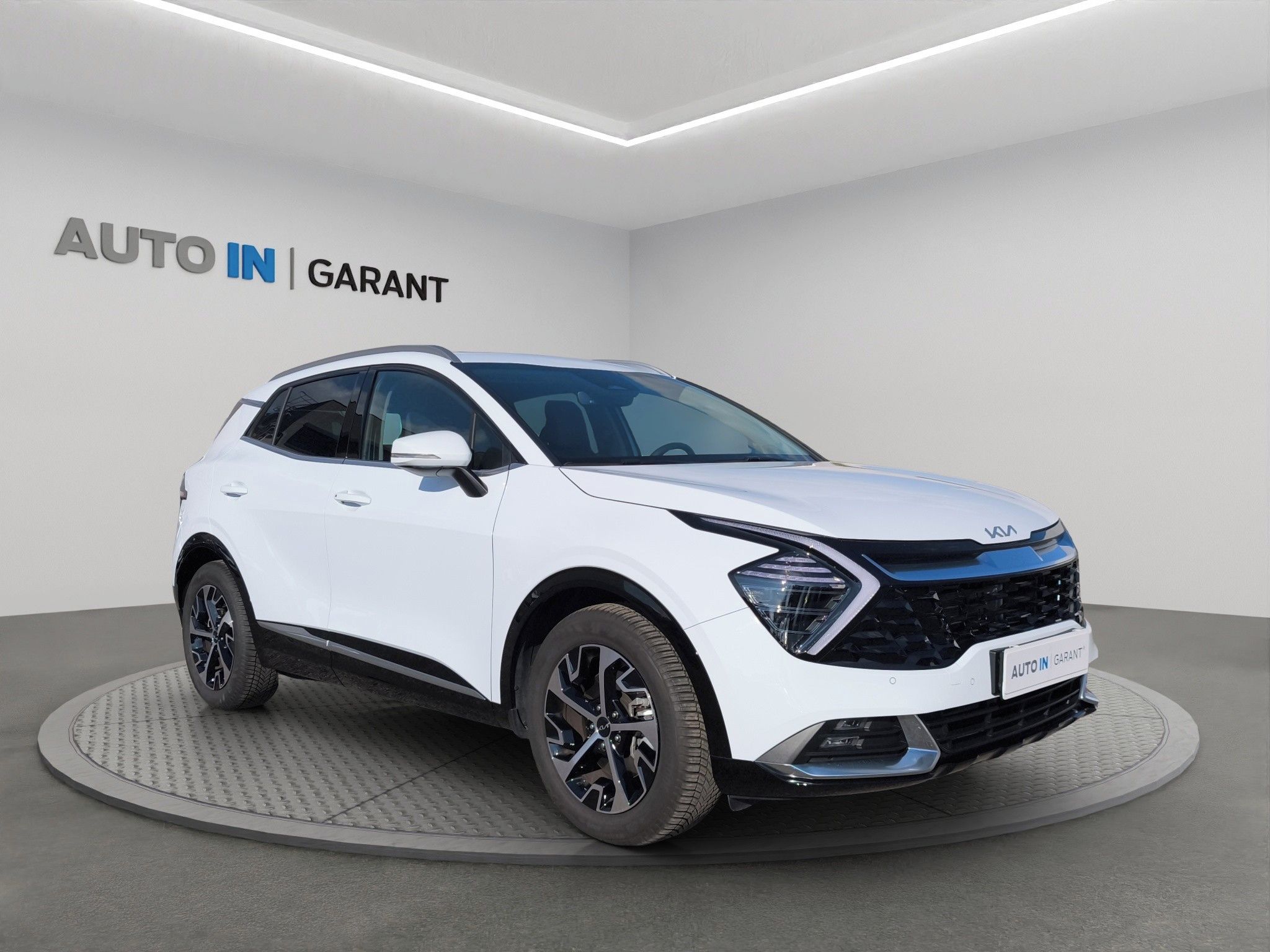 Kia Sportage, TOP 1.6 T-GDi 110kW, A/T, ČR, - fotka 3