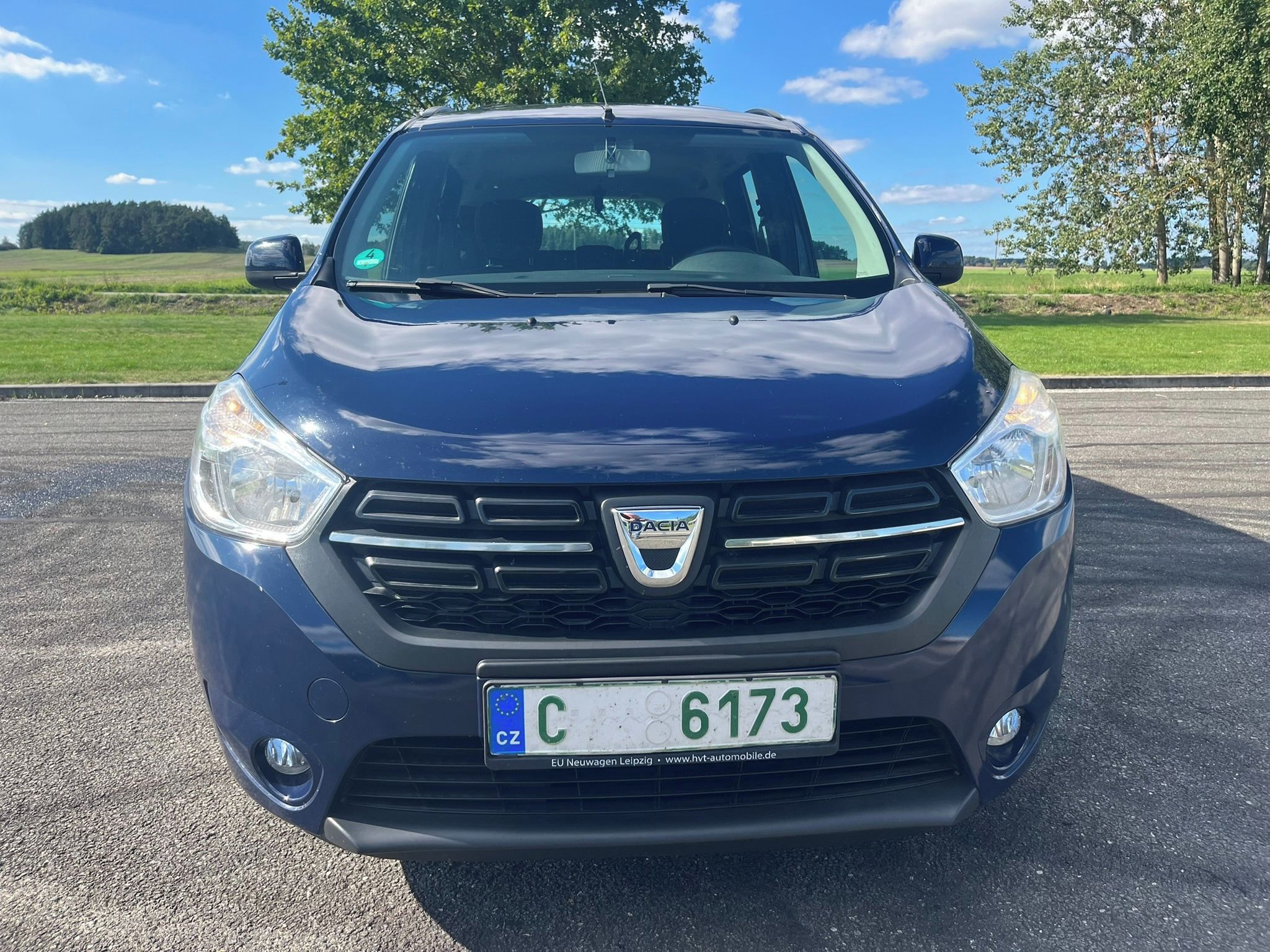 Dacia Lodgy, 1.6 75kW 7 MÍST, 1.MAJ. 8 KOL - fotka 3