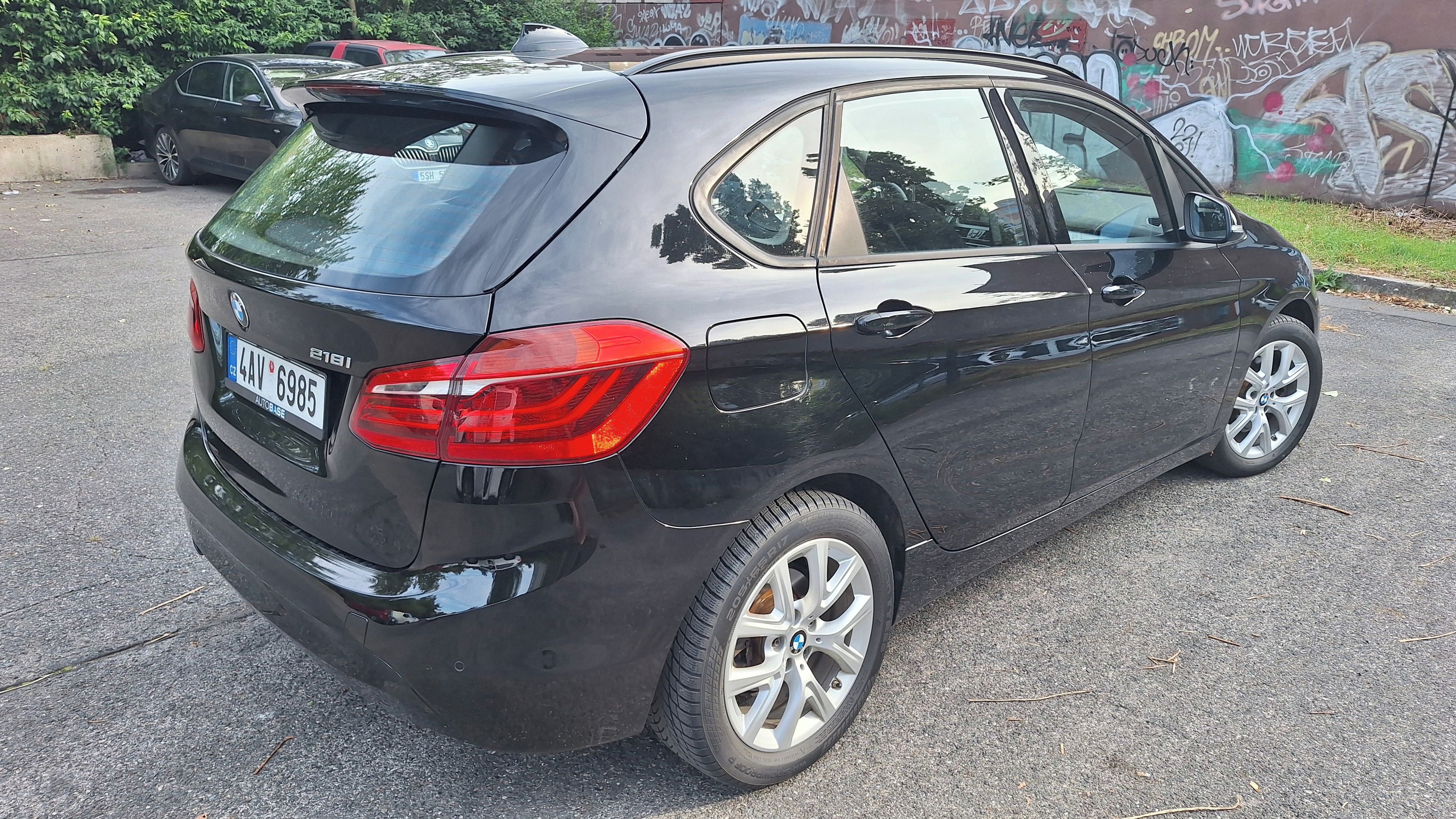 BMW Řada 2 - fotka 5