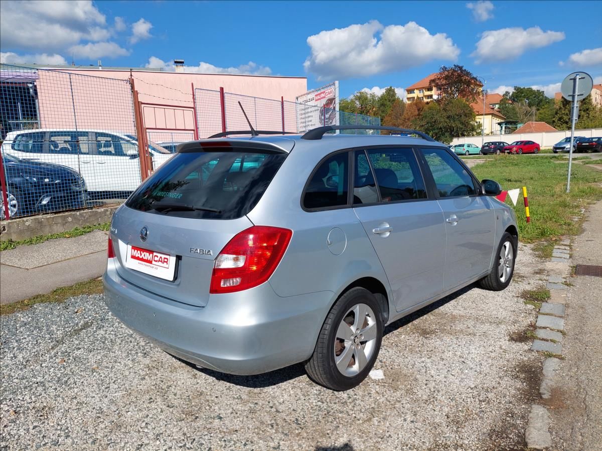 Škoda Fabia, 1,2 TSi Comfortline - fotka 5