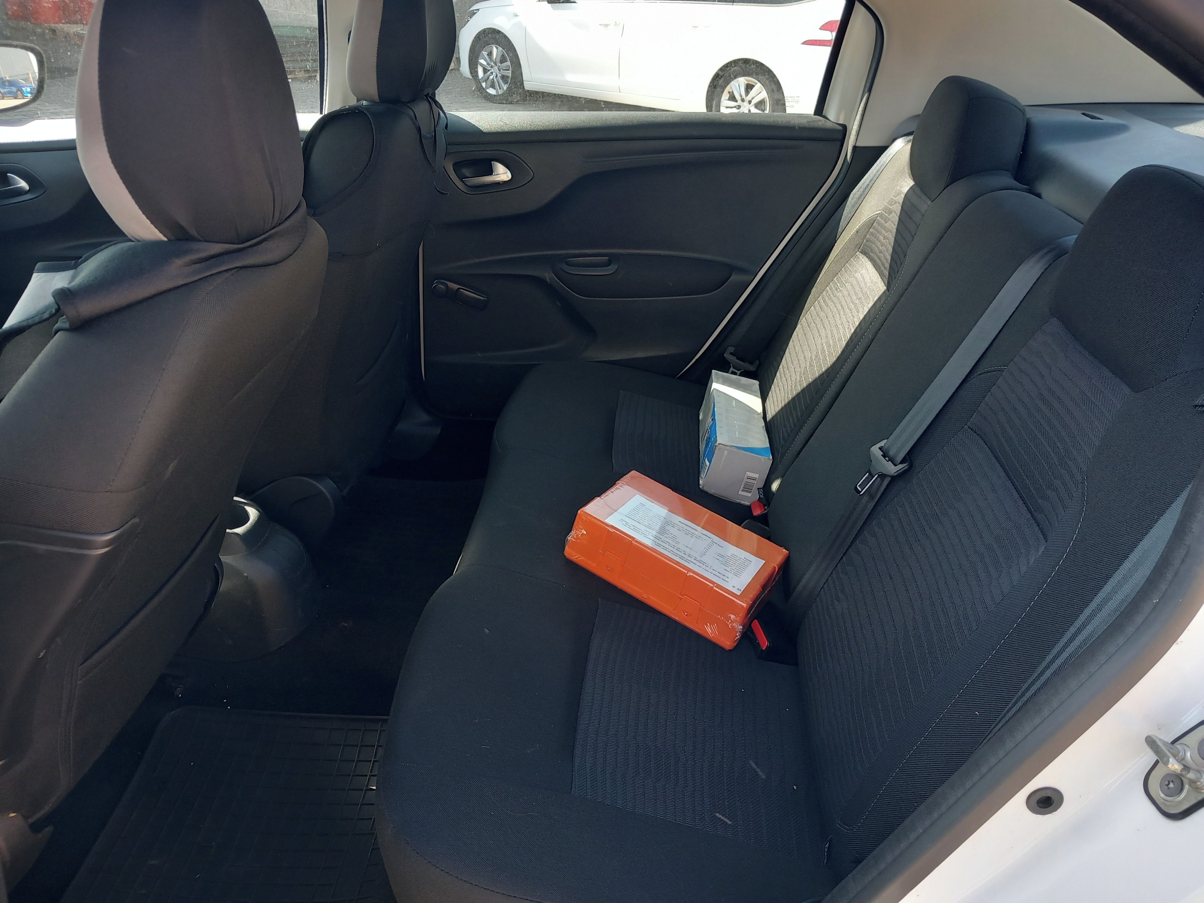 Peugeot 301, ACTIVE 1.2 PO 1.MAJITELI - fotka 5