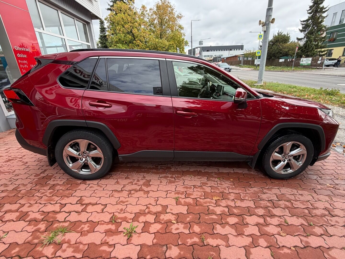 Toyota Rav4, 2.0L benzín 6 MT (4x4) Comfort - fotka 4