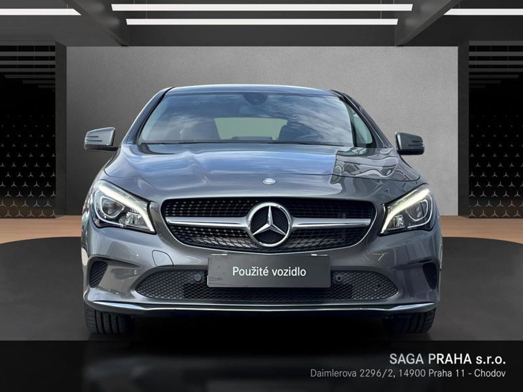 Mercedes-Benz CLA, Coupé CLA 180 kupé - fotka 2