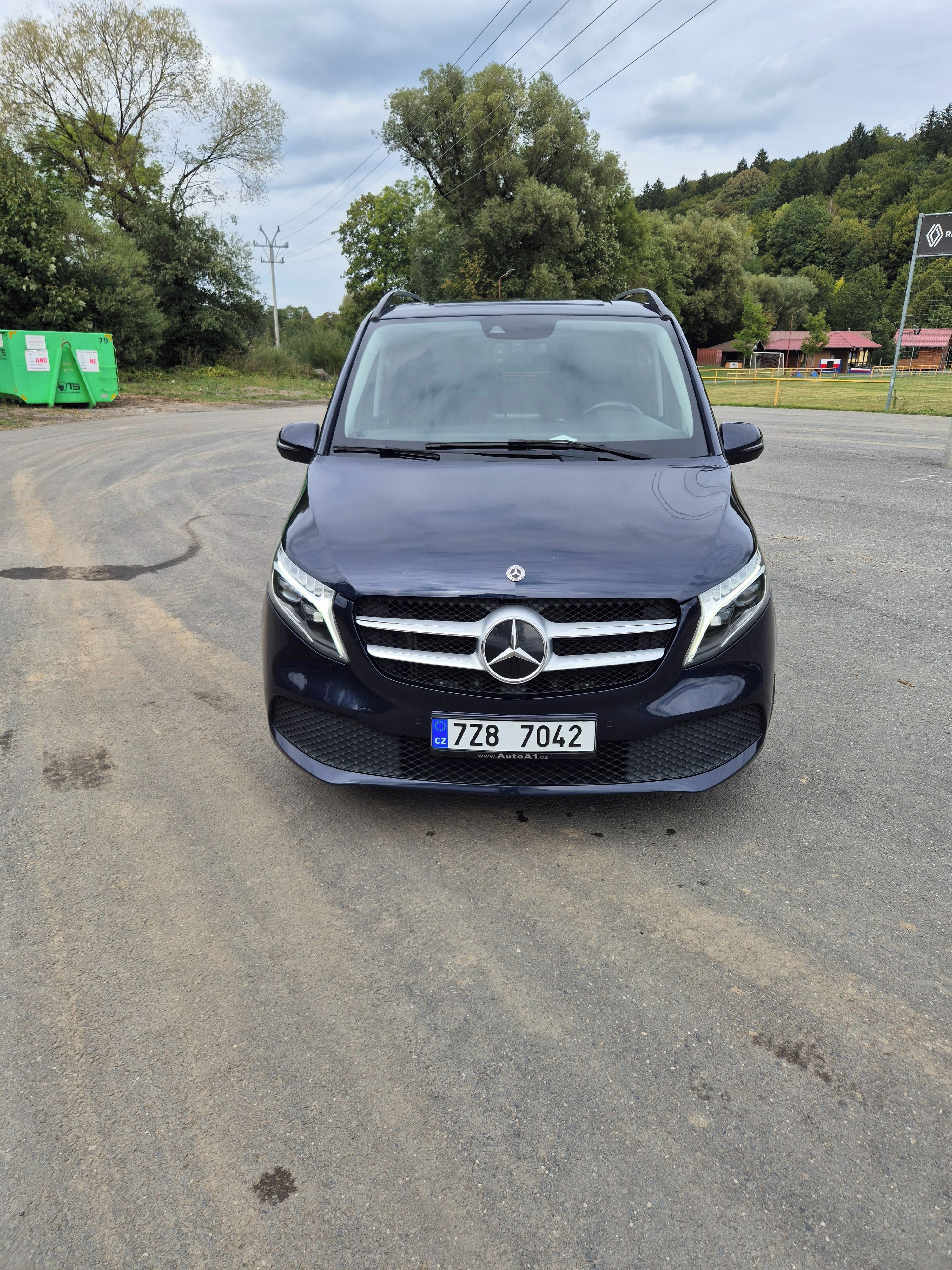 Mercedes-Benz Třídy V, 220d - fotka 2
