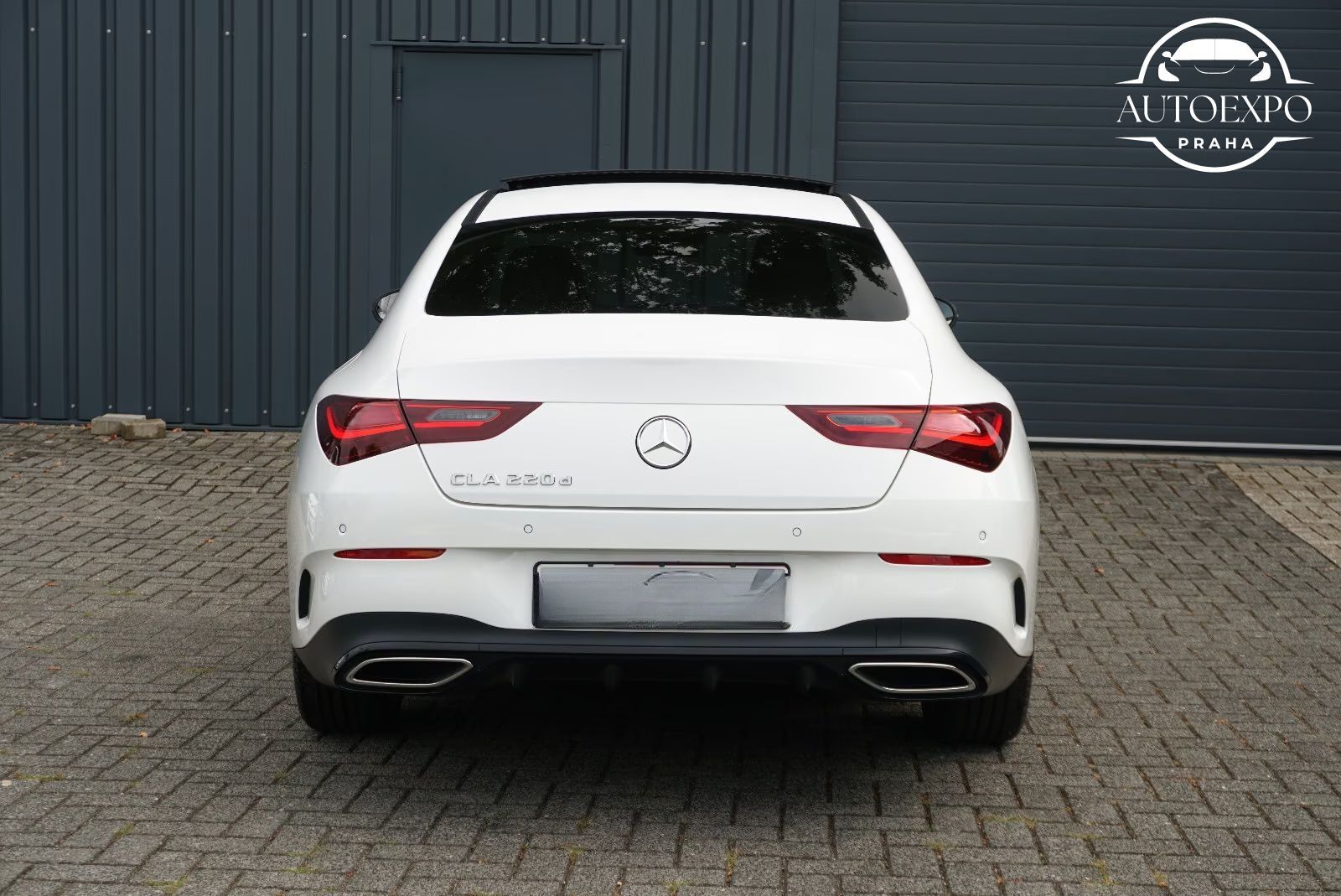 Mercedes-Benz CLA, 220d* AMG* - fotka 5