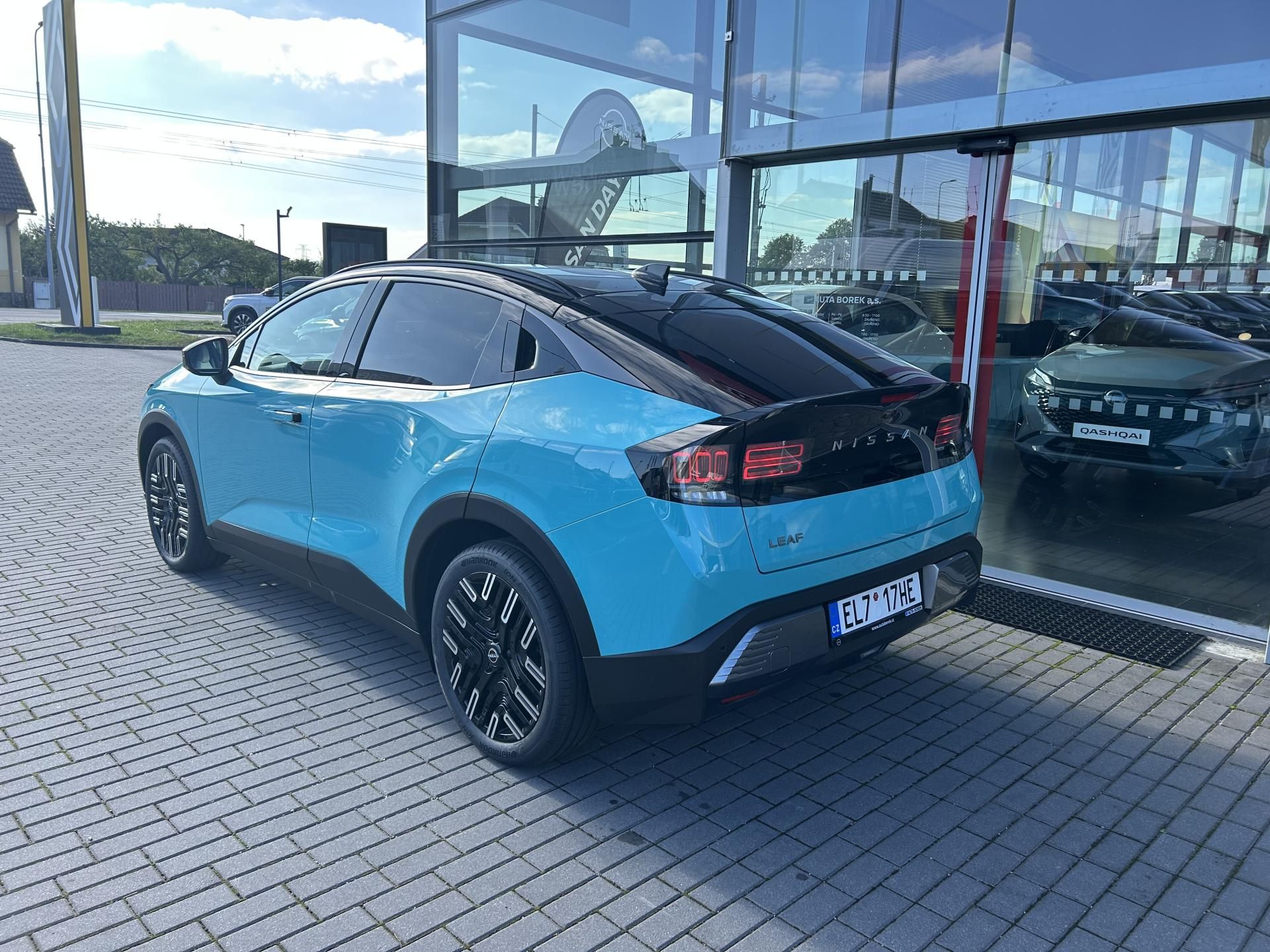 Nissan LEAF, Leaf Evolve 75kw - fotka 4