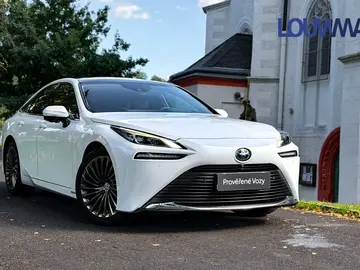 Toyota Mirai, EXECUTIVE VIP BLACK