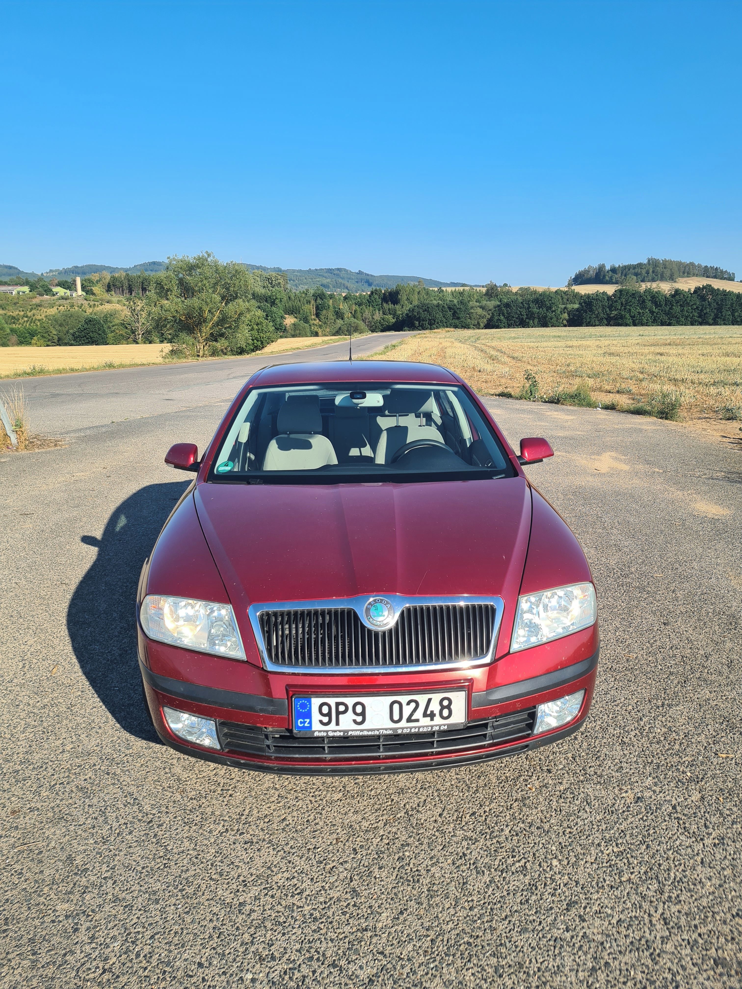 Škoda Octavia, Škoda Octavia 2, 1,6MPI - fotka 2