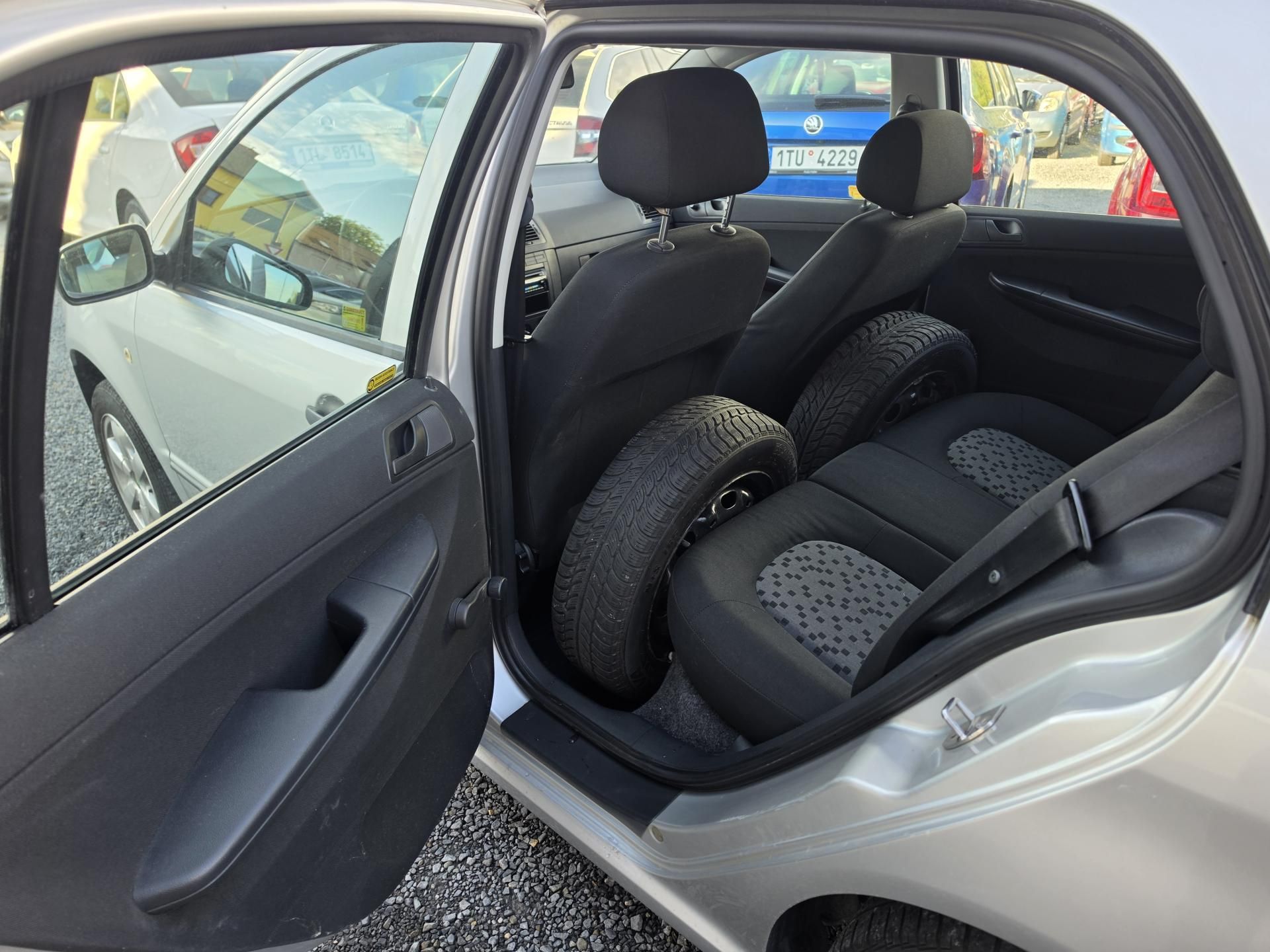 Škoda Fabia, 1.2 HTP lpg - fotka 5