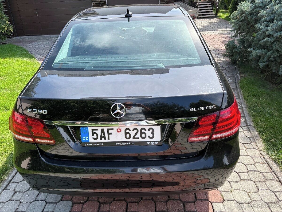 Mercedes-Benz Třídy E, 350 BLUETEC 4MATIC - fotka 3