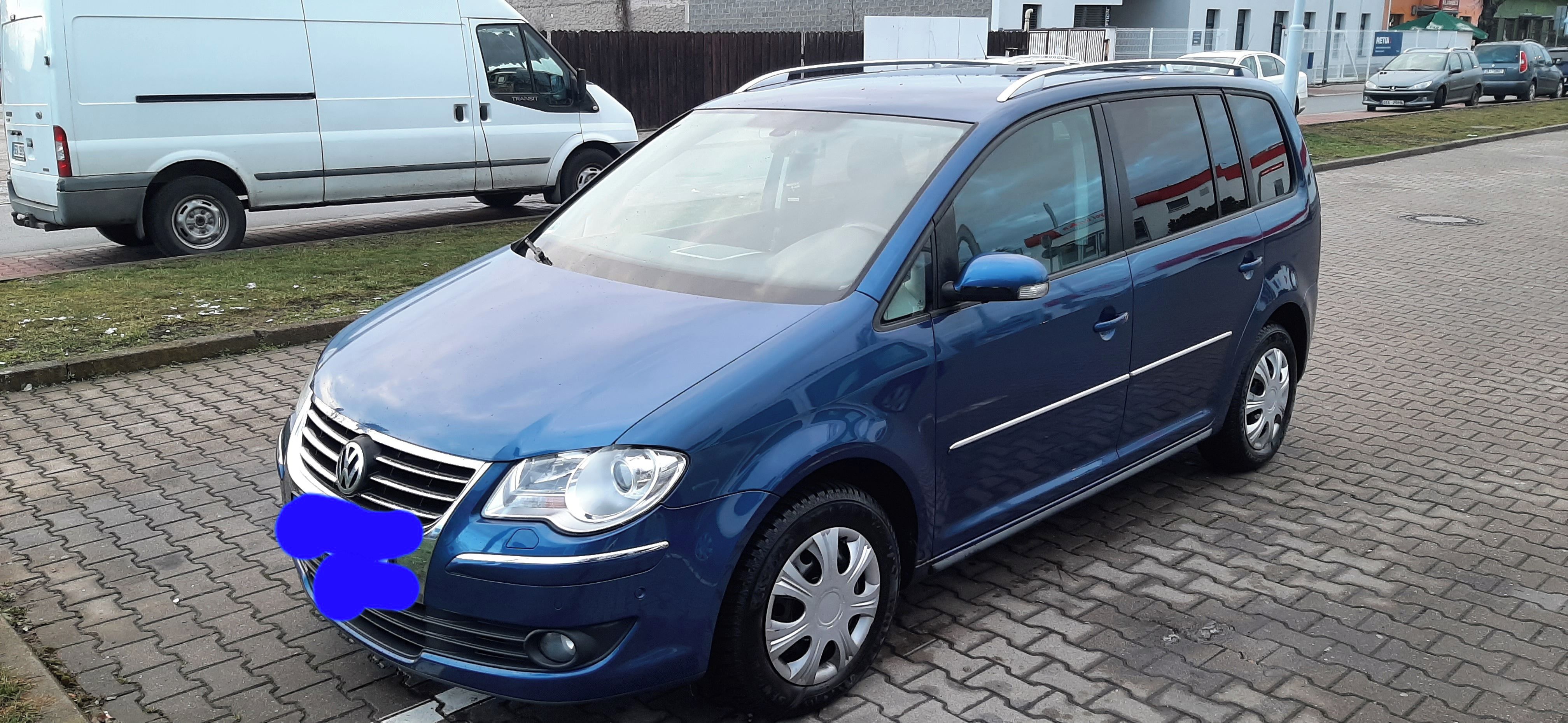 Volkswagen Touran, 2.0 Eco Fuel - fotka 6