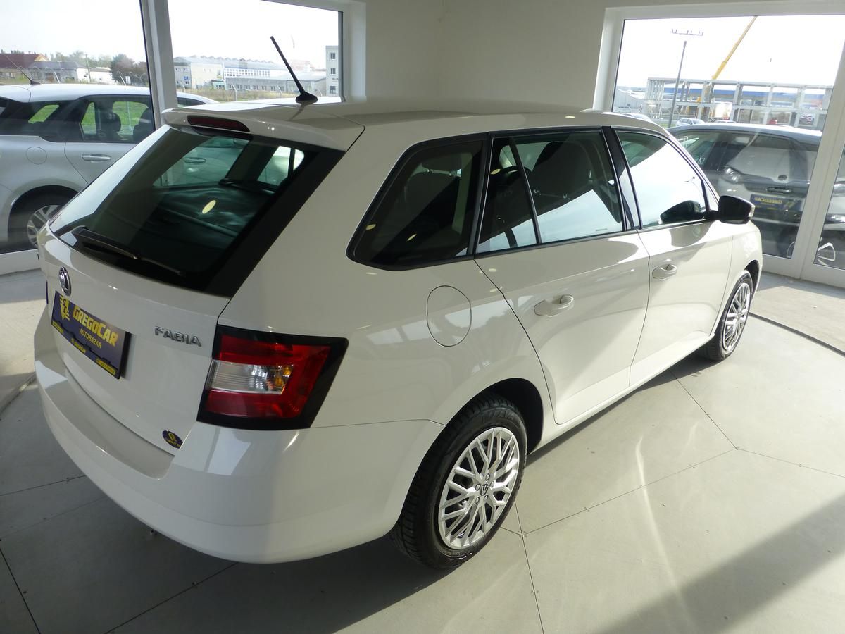 Škoda Fabia, 1,2TSI-81KW**KLIMATIZACE - fotka 5