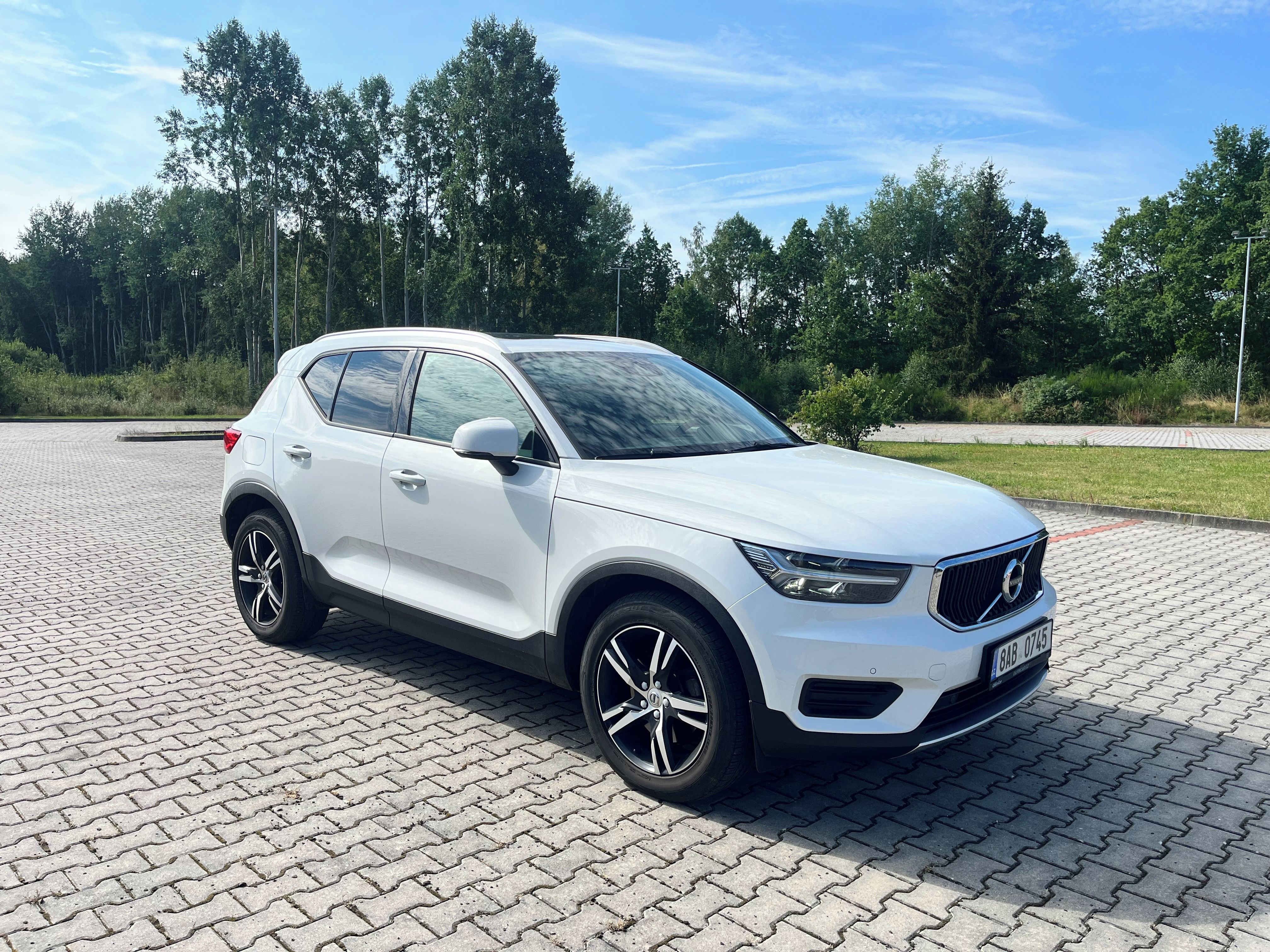 Volvo XC40, Volvo XC40 T4 AWD 2.0 140kw