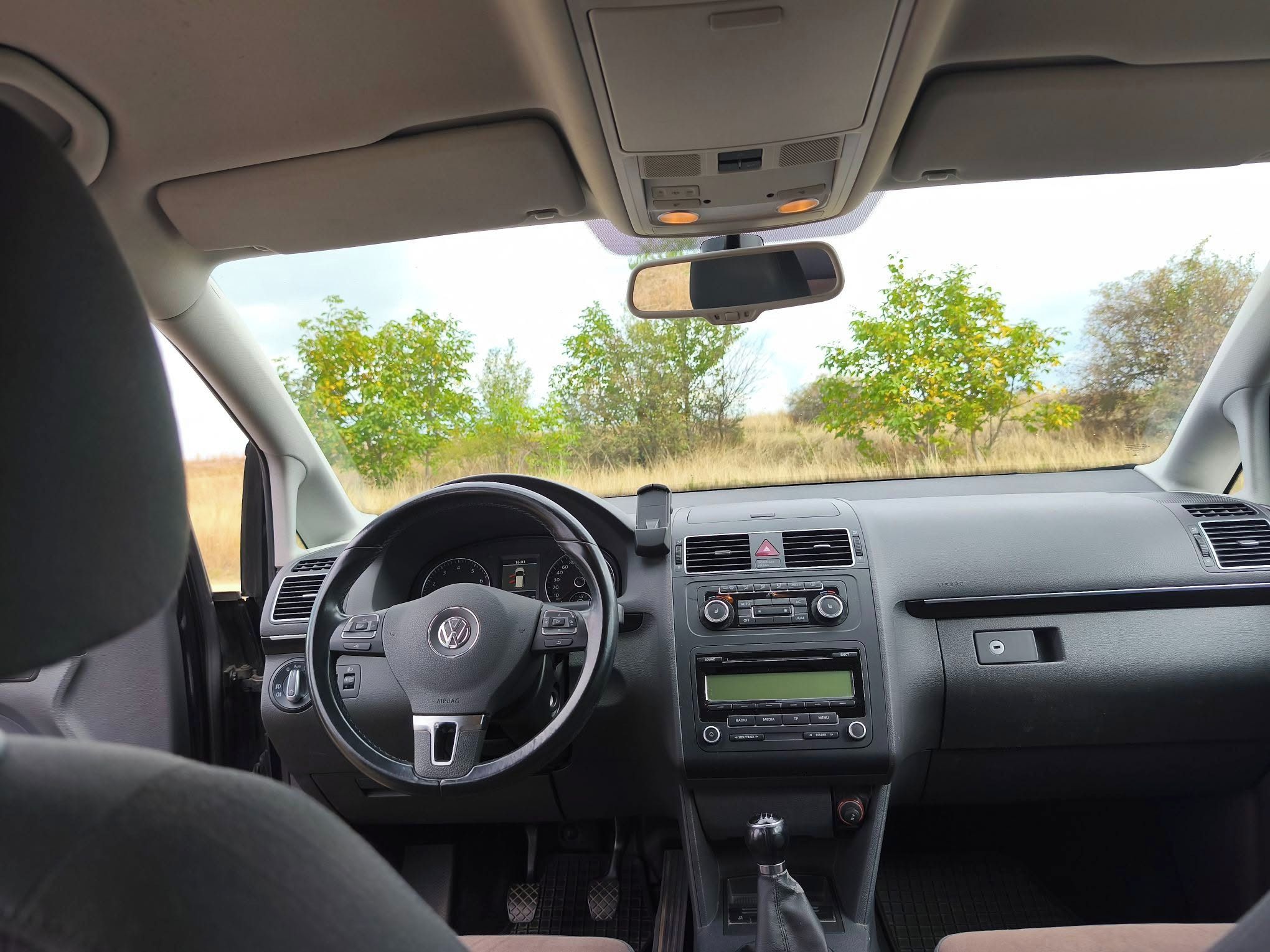 Volkswagen Touran, 1.4 TSI; 103 kW; Highline - fotka 6