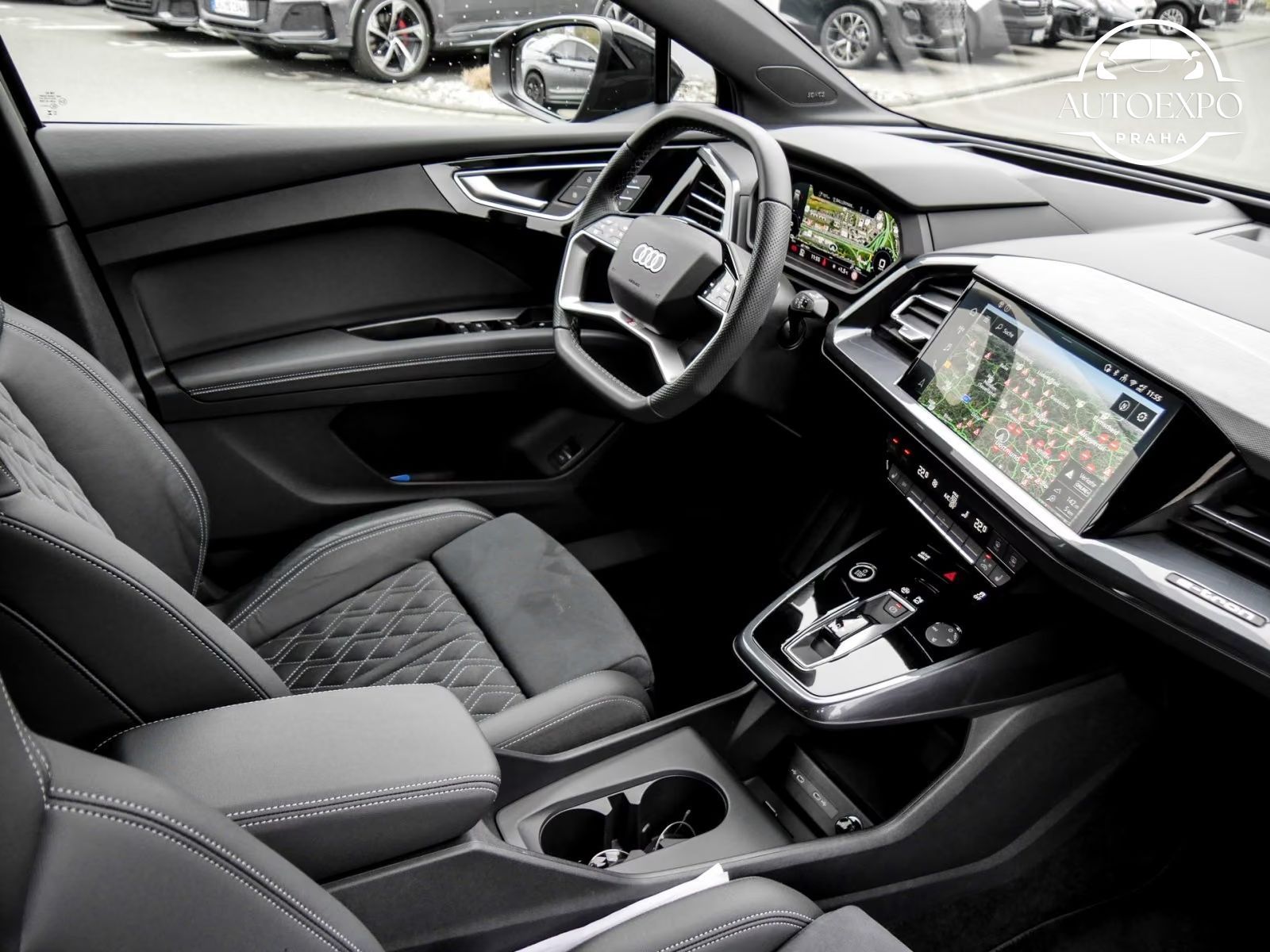 Audi Q4, 45 e-tron editionSLine* - fotka 3