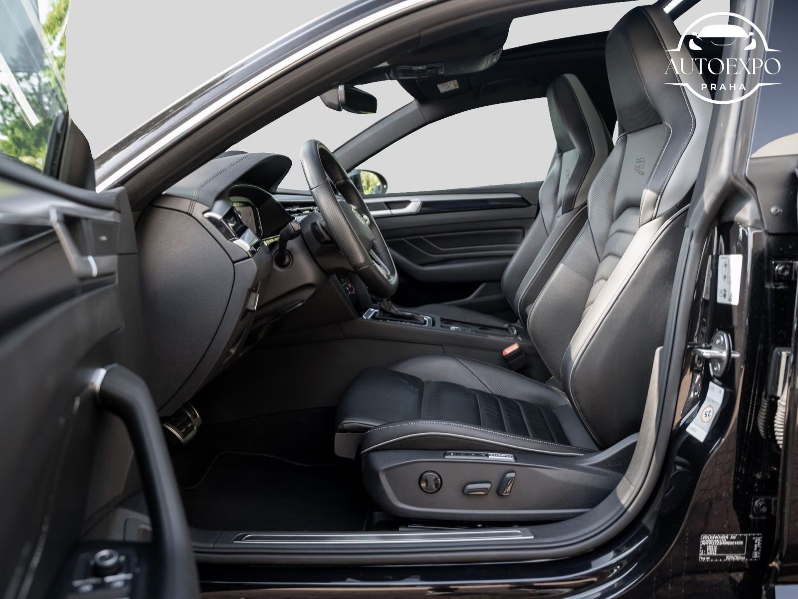 Volkswagen Arteon, 2.0 TDI 142KW R-Line - fotka 6