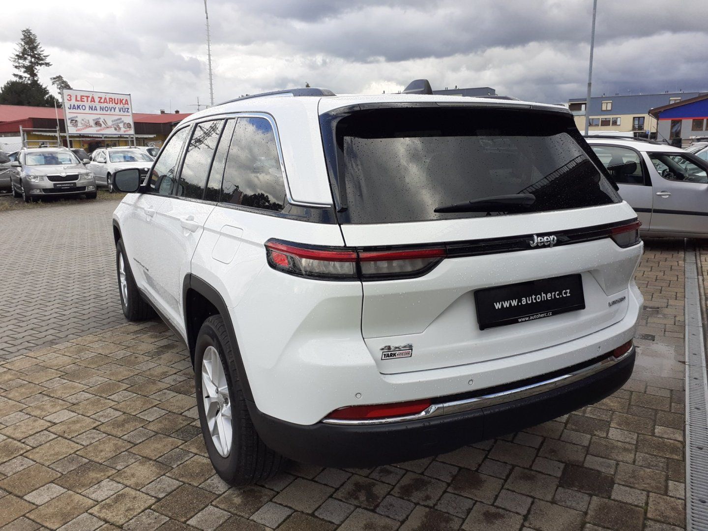 Jeep Grand Cherokee, 3.6 L  V6  4x4 - fotka 5