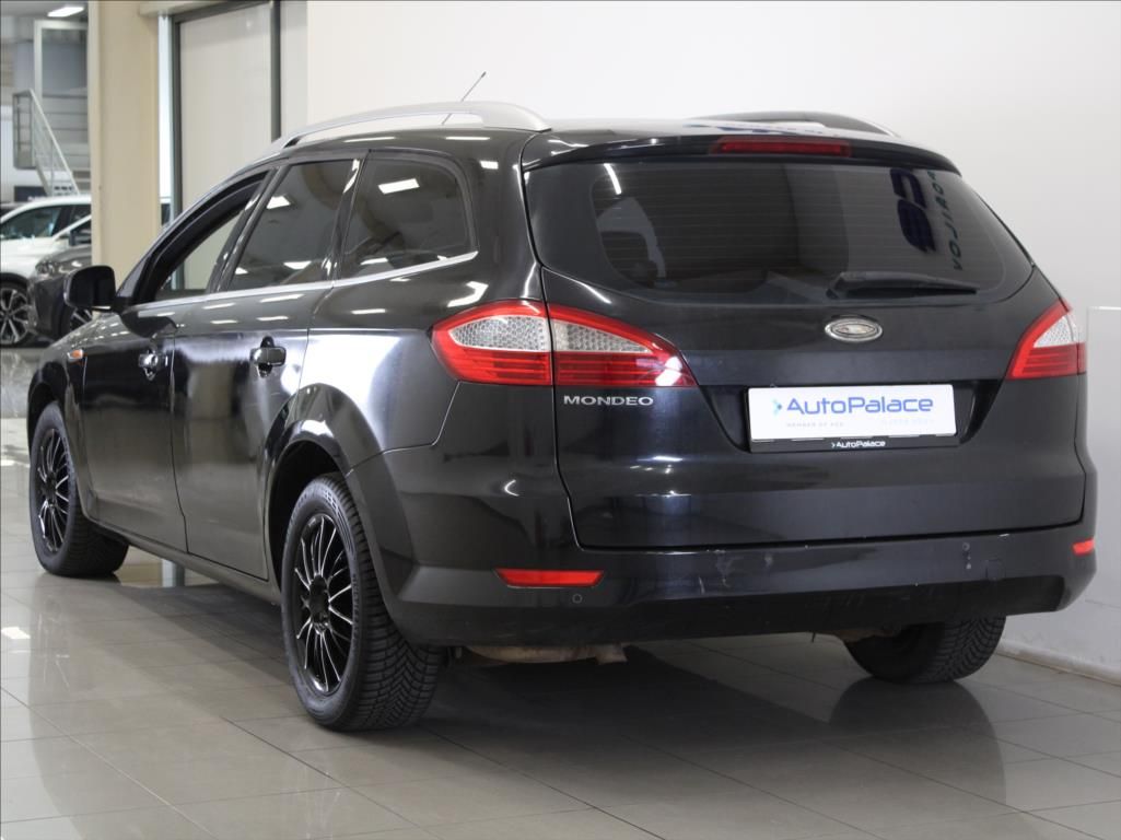 Ford Mondeo, 2,0 TDCI 103kW Ghia STK - fotka 3