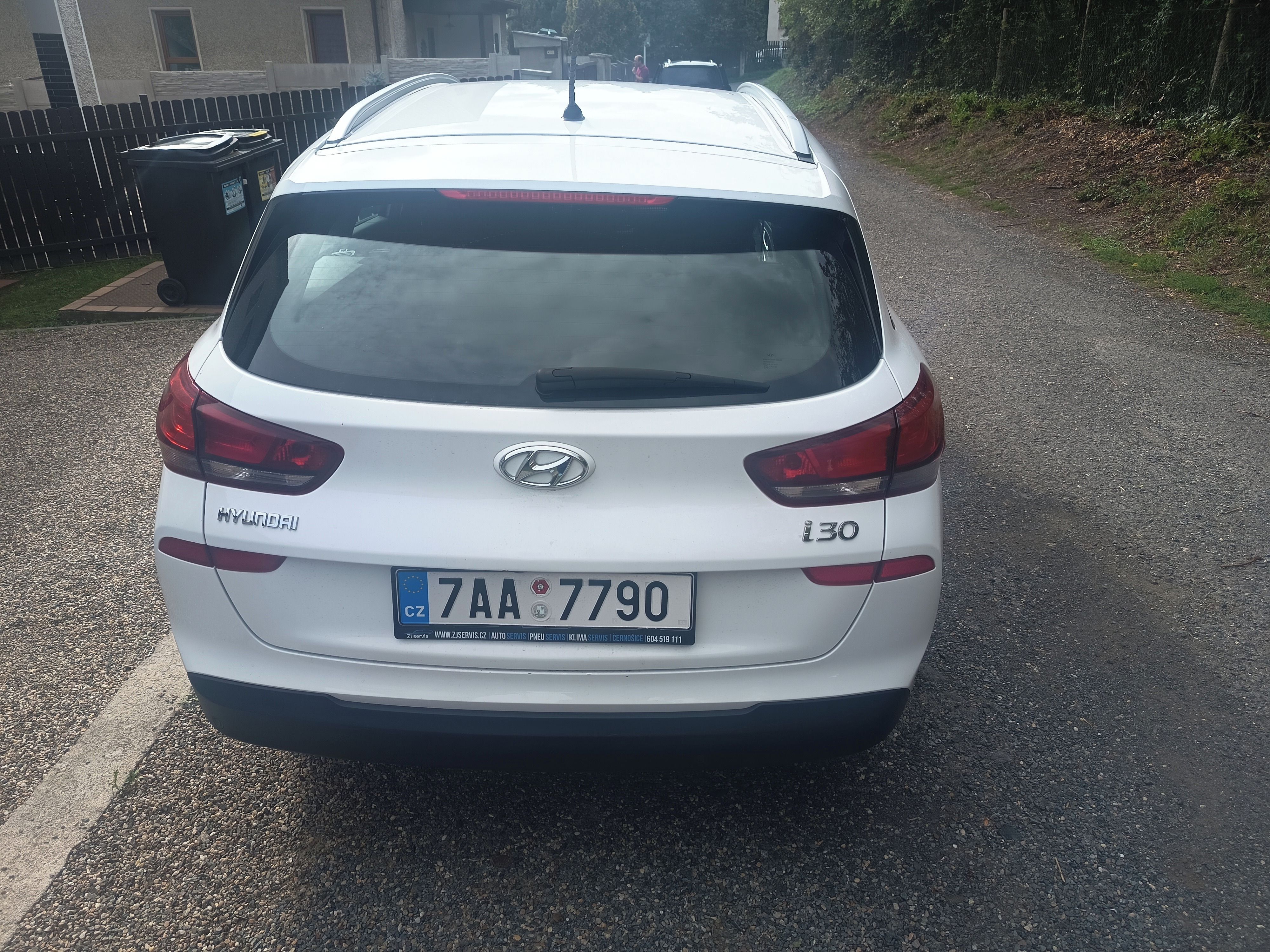 Hyundai i30, 1.6 CRDi - fotka 2