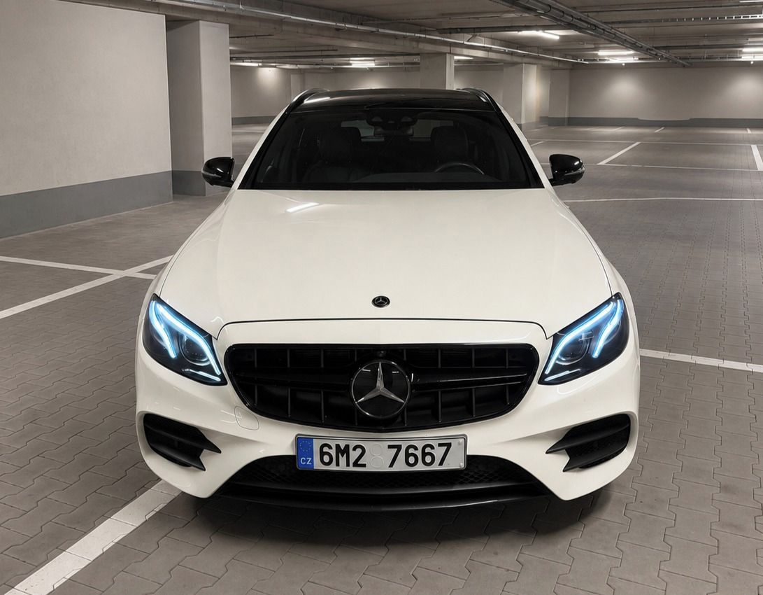 Mercedes-Benz Třídy E, E400 w213