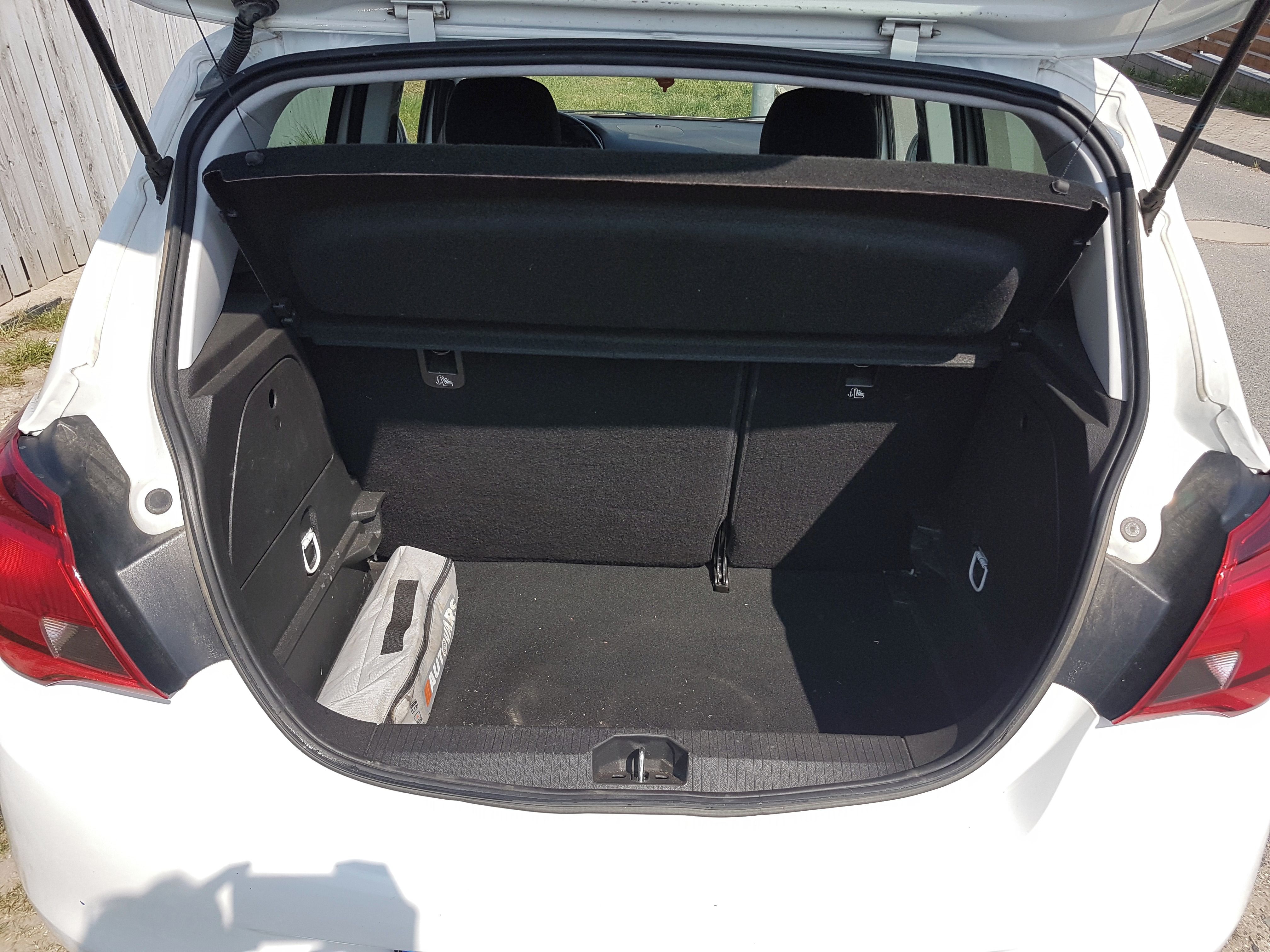 Opel Corsa, 1.4i Klima, TOP STAV - fotka 6