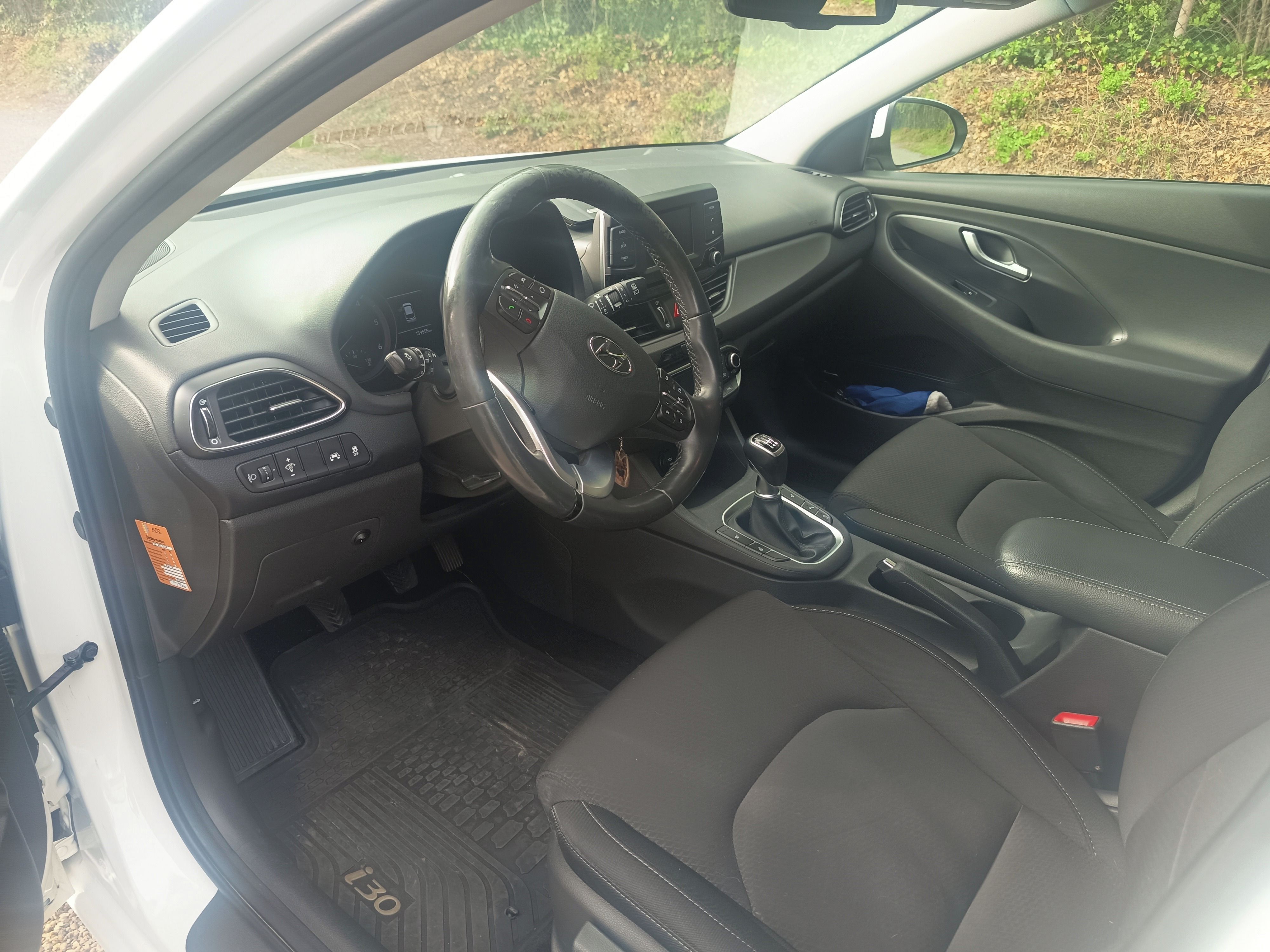 Hyundai i30, 1.6 CRDi - fotka 3