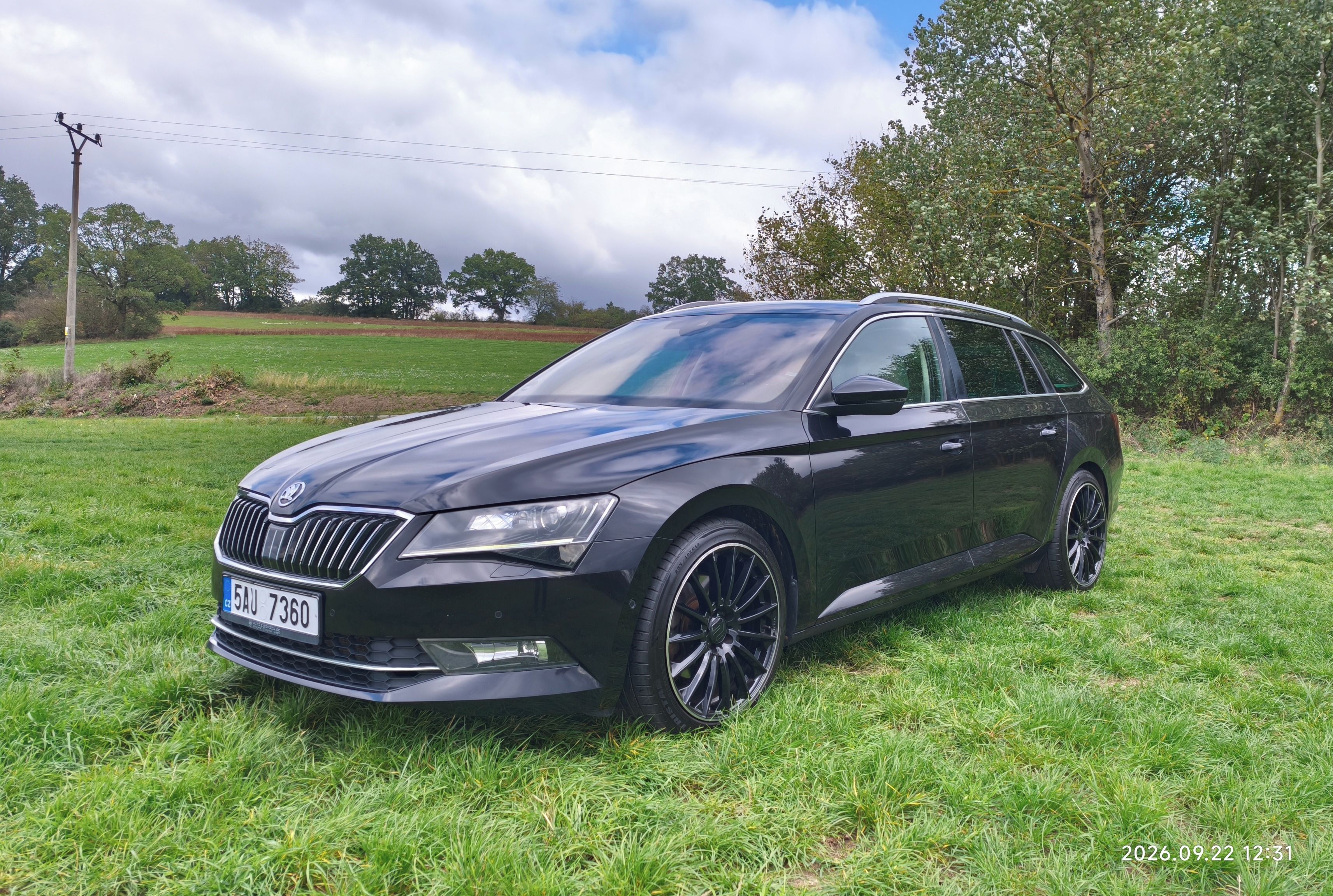 Škoda Superb, L&k, 4x4 - fotka 3