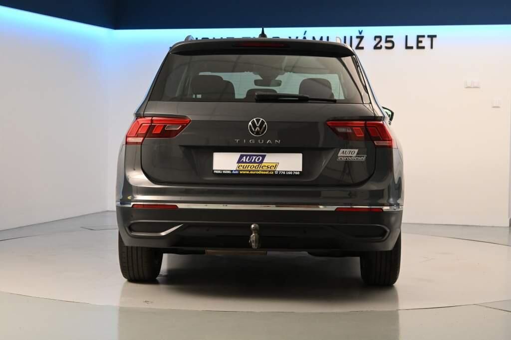 Volkswagen Tiguan, 2.0 Matrix LED Tažné Kamera AC - fotka 6