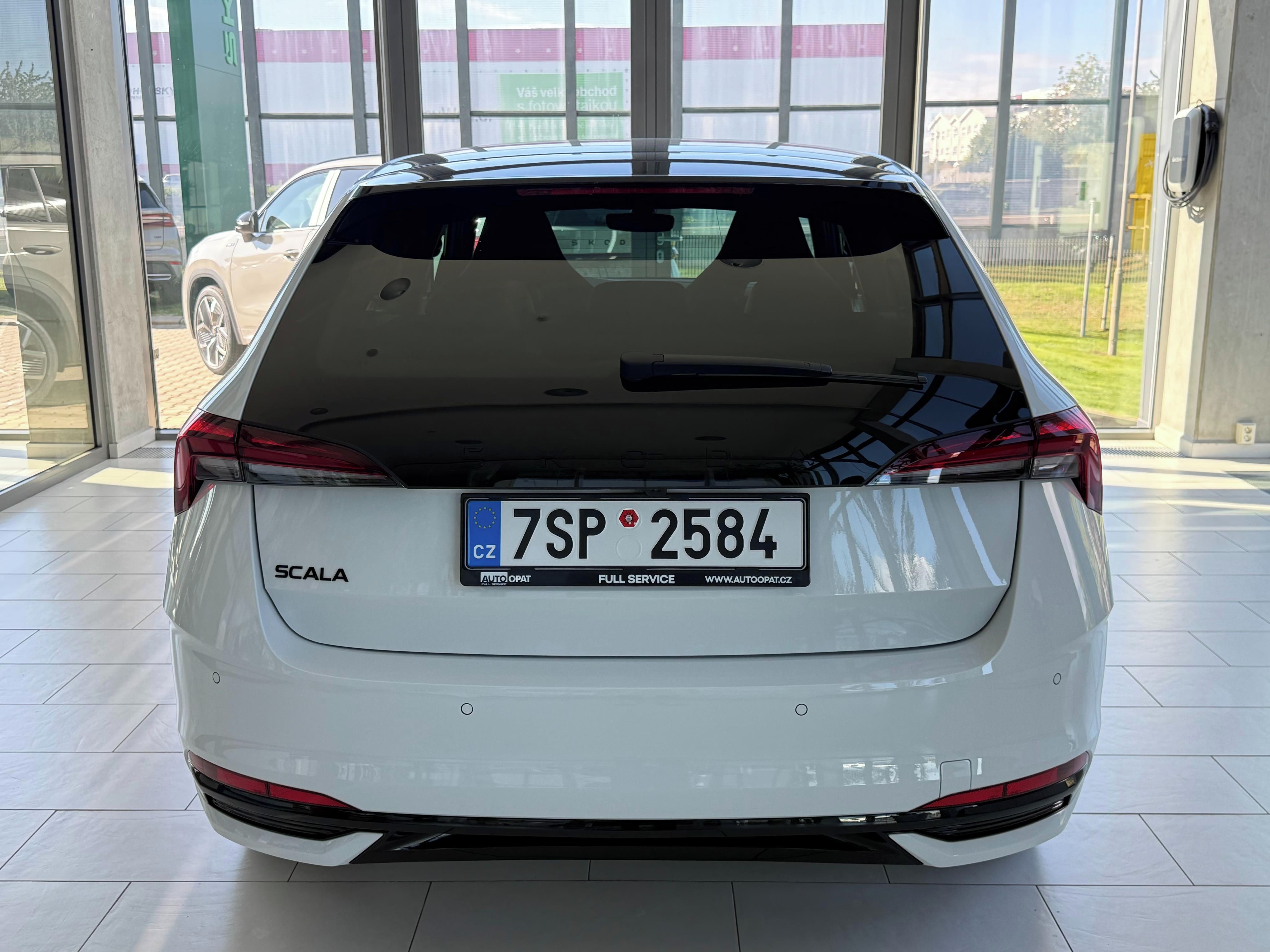 Škoda Scala, Monte Carlo 1,0 TSI 85 kW - fotka 6
