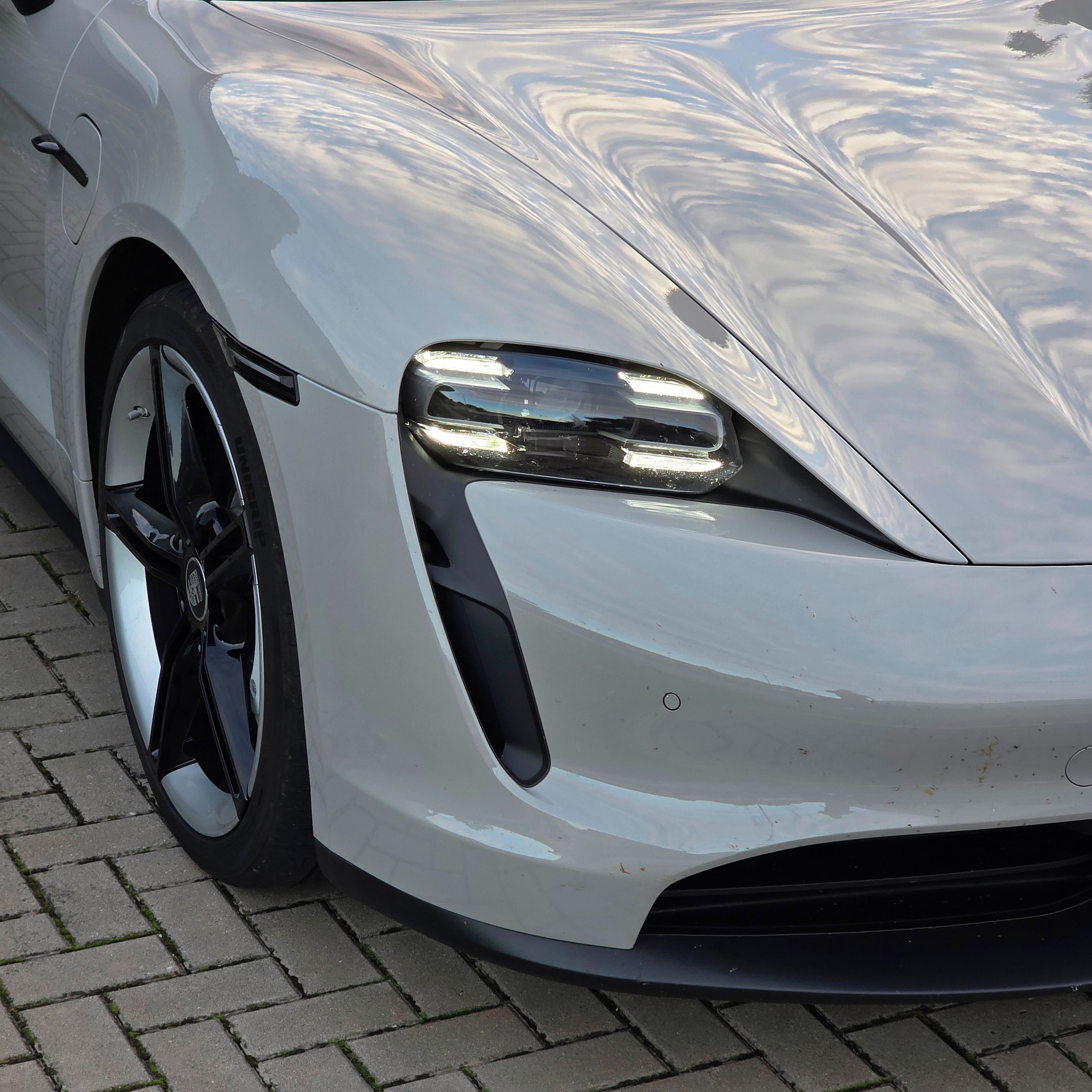 Porsche Taycan, 4S Performance Battery Plus - fotka 6