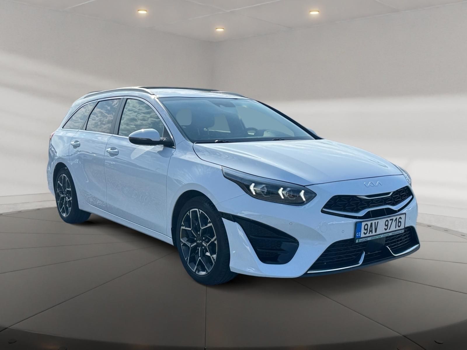 Kia Cee´d, GT-LINE 1.5T-GDI 117kW DPH CZ - fotka 3