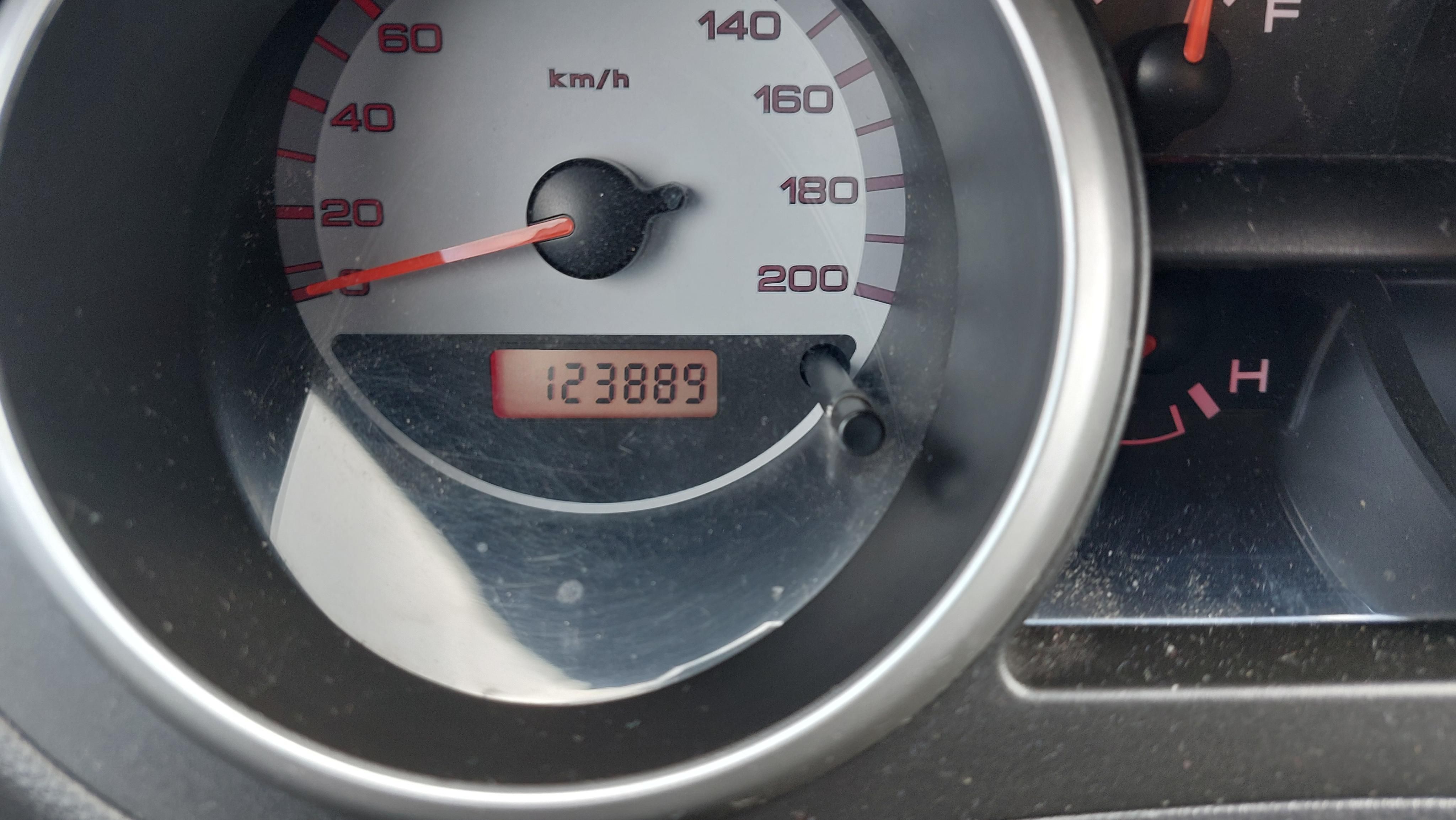 Suzuki Ignis, SUZUKI IGNIS 1.3 D - fotka 3