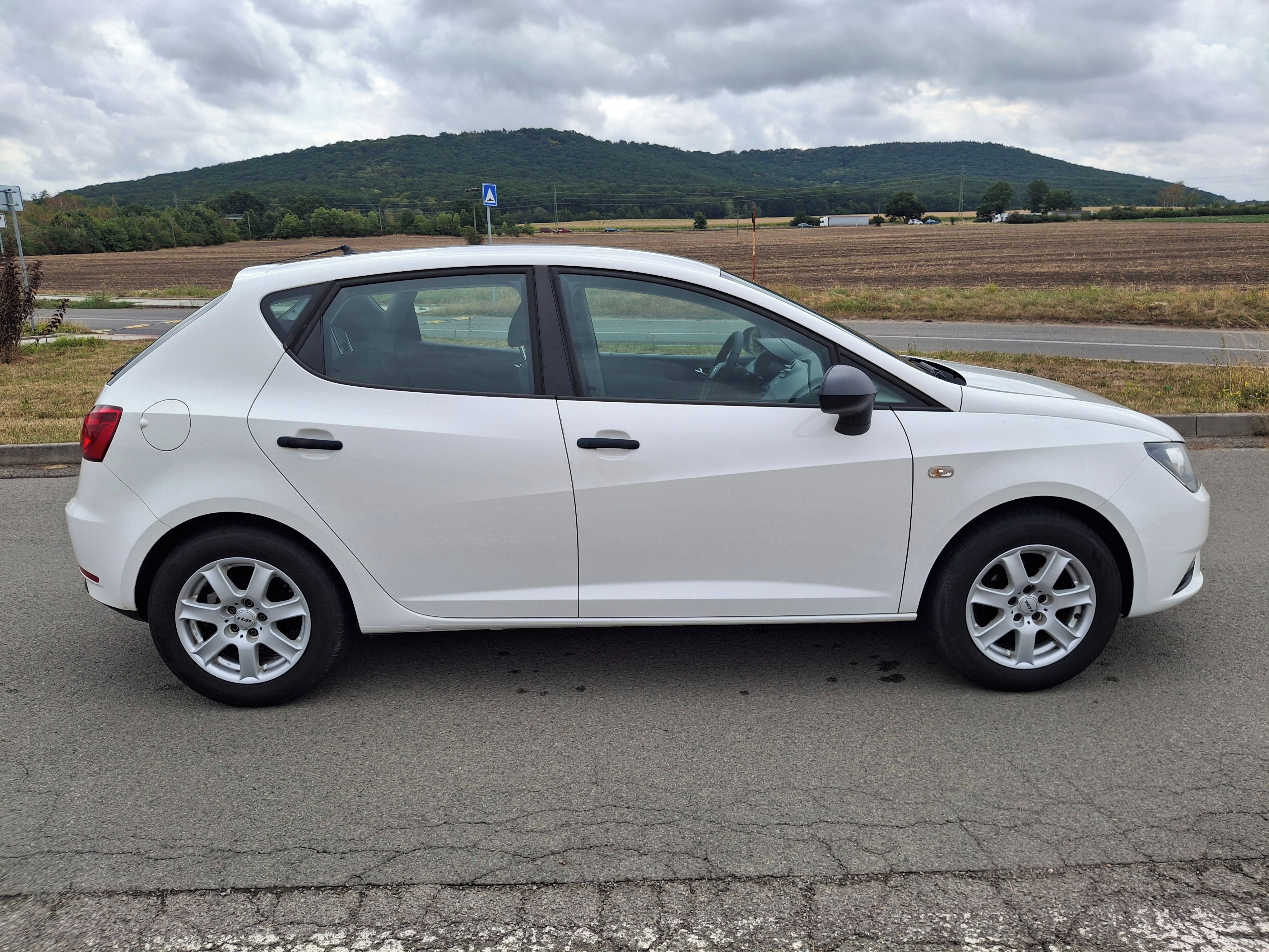 Seat Ibiza, 1.4 16V 63 KW,KLIMA,ALU,ABS - fotka 4