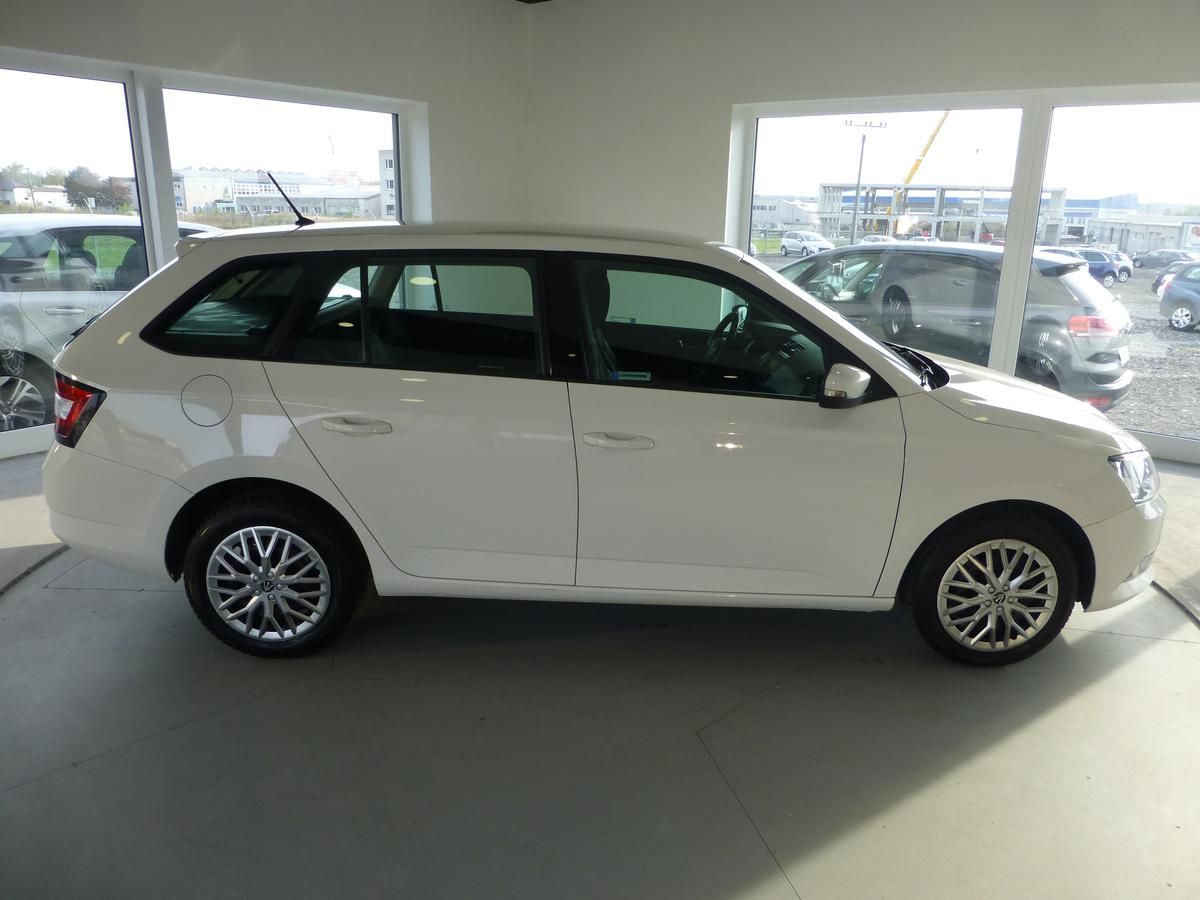 Škoda Fabia, 1,2TSI-81KW**KLIMATIZACE - fotka 4