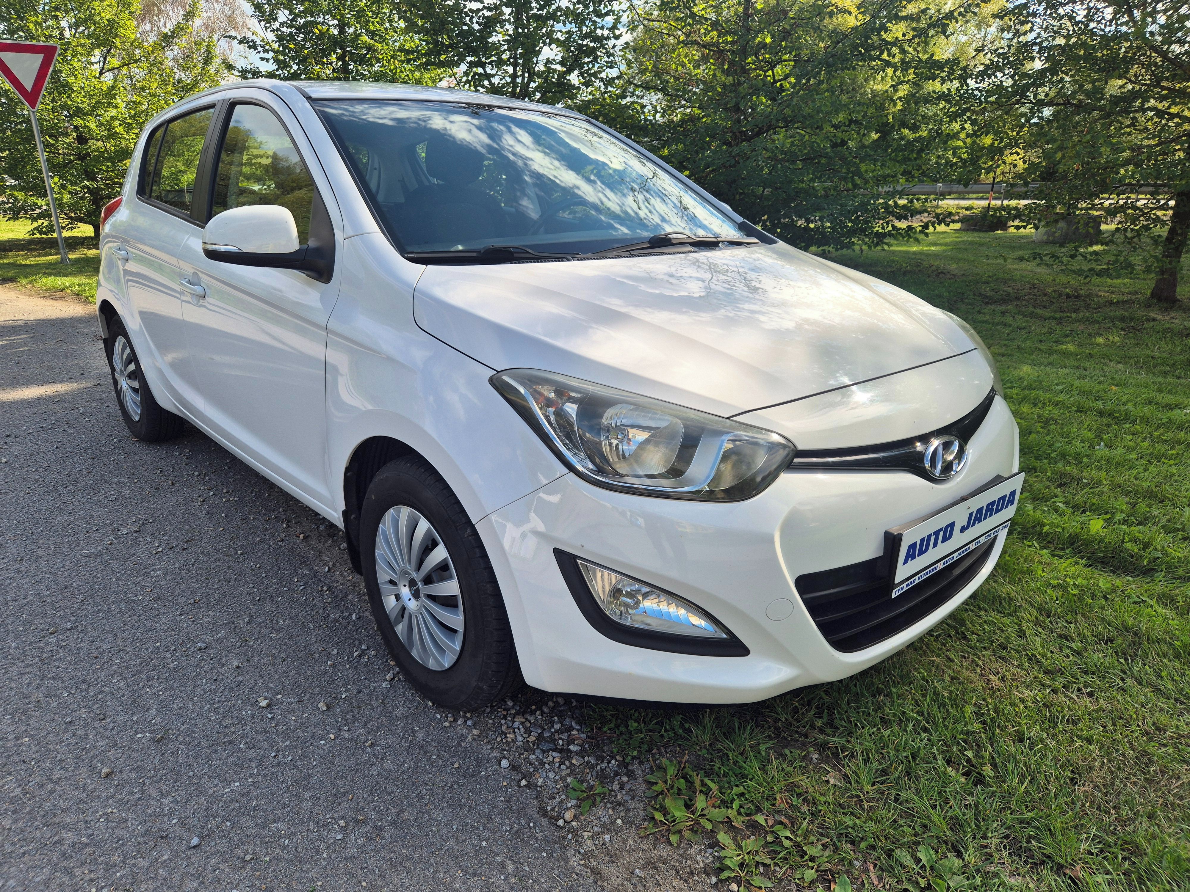 Hyundai i20, 1.2 63kW CZ 101000km - fotka 3